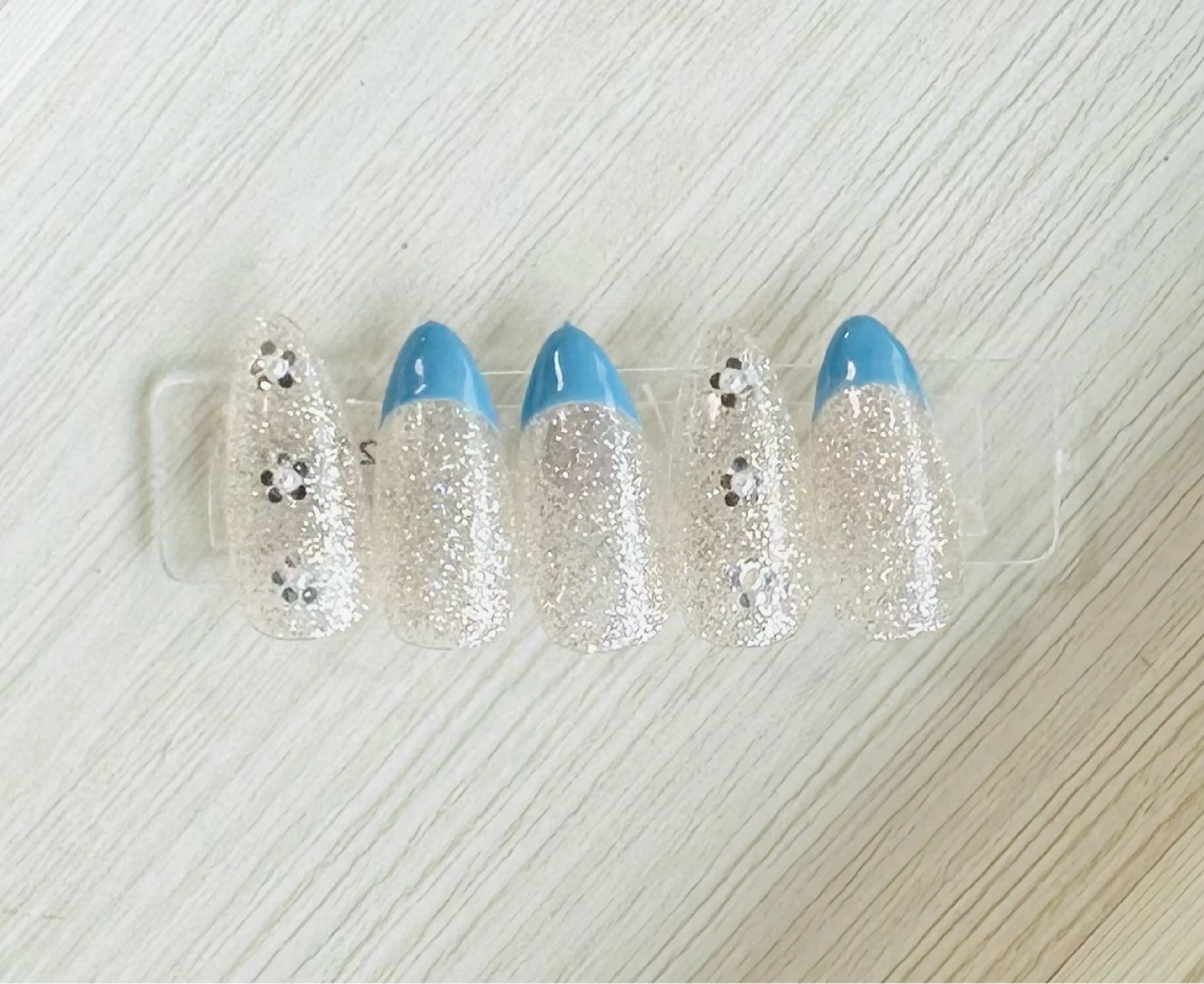 ネイル nailsalon oluoluのネイルデザイン
