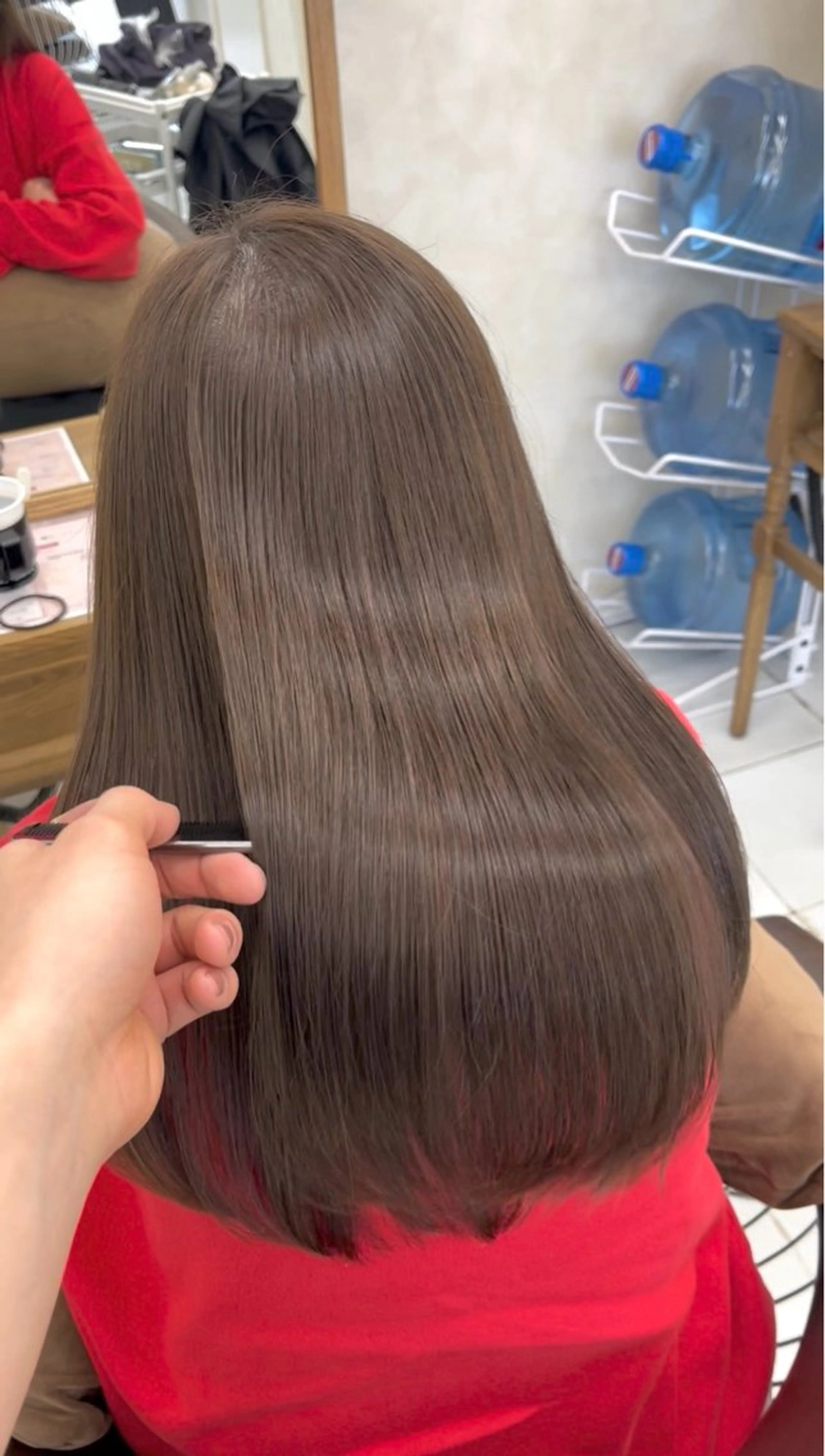 セミロング ヘアカラー トリートメント 縮毛矯正💎/ 髪質改善ストレートのヘアスタイル