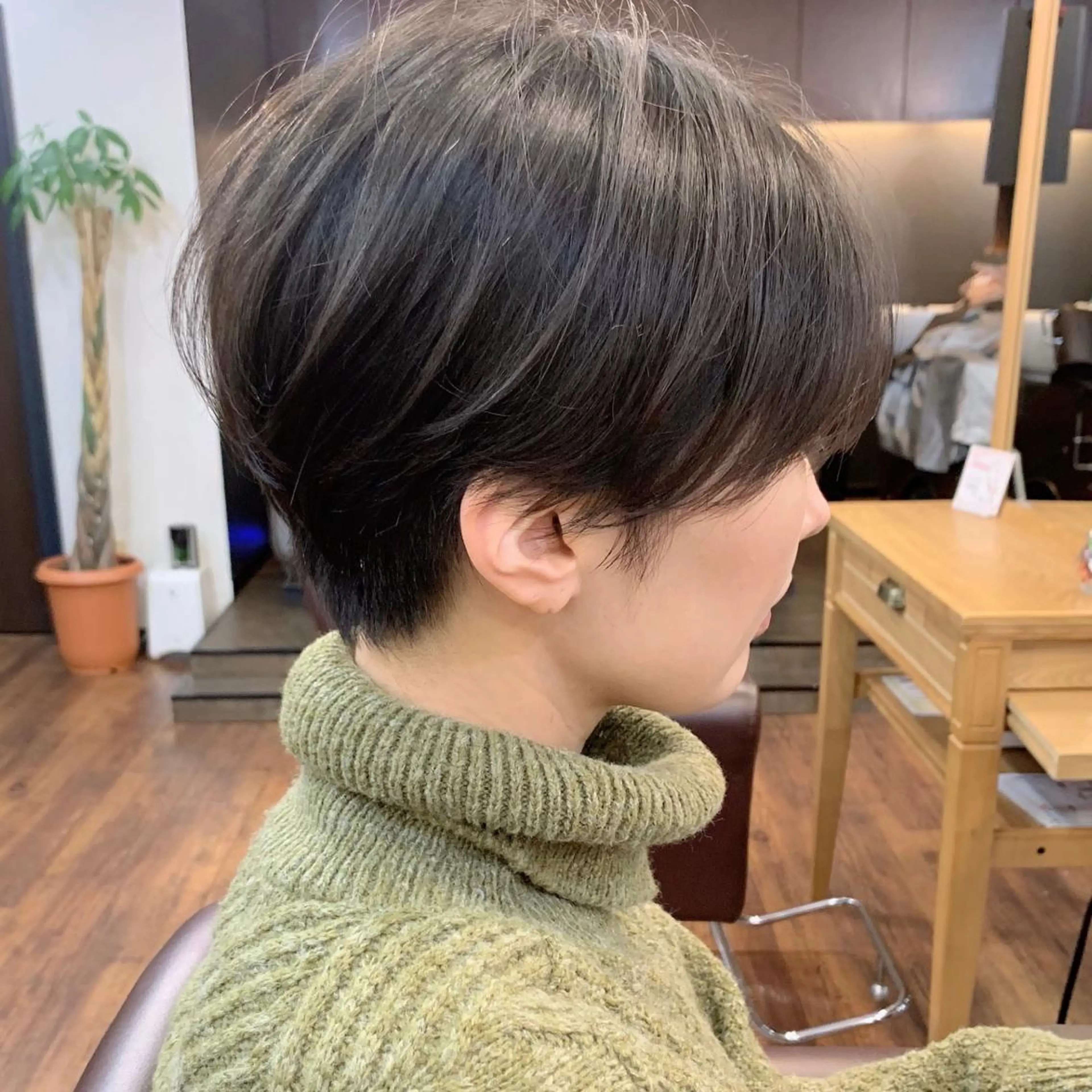 ショート 縮毛矯正/ショート/ レイヤー/畑中正敏のヘアスタイル