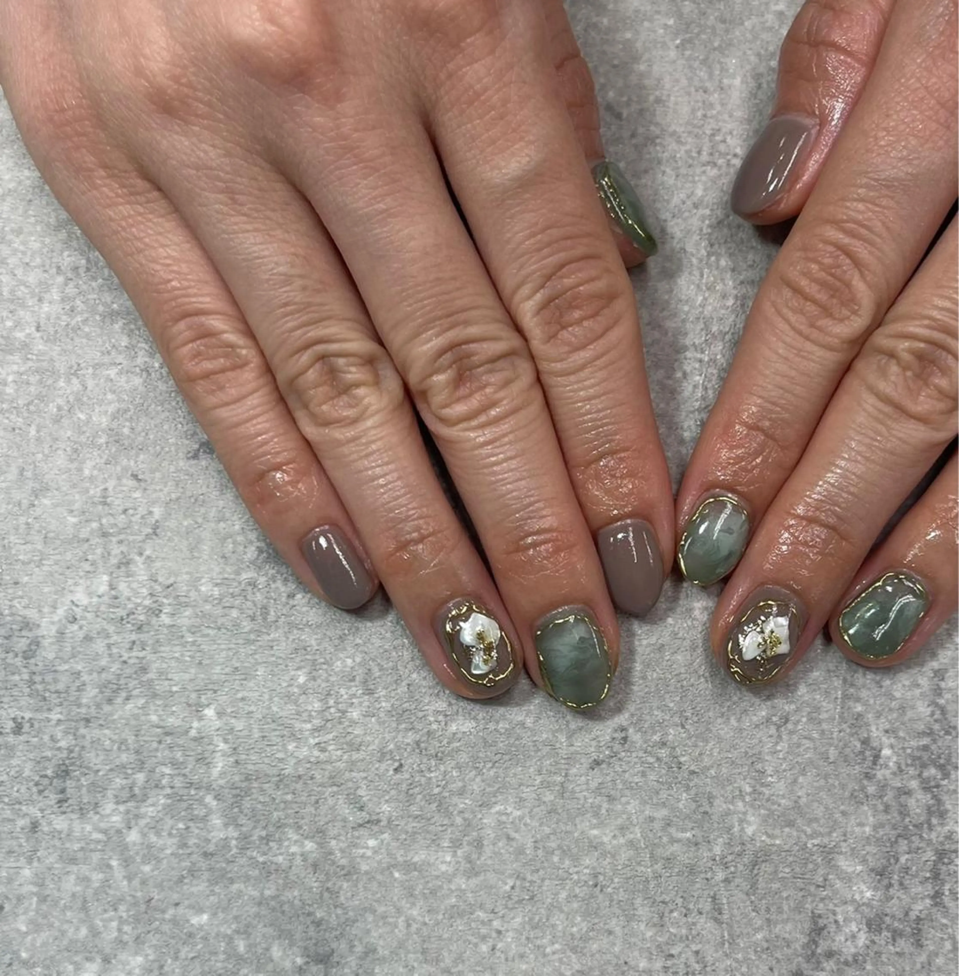 ネイル アートネイル フレンチネイル ジェルネイル ガラスフレンチ グラデーション ハンドネイル ハンドケア FASTNAIL PLUS 新宿店のネイルデザイン