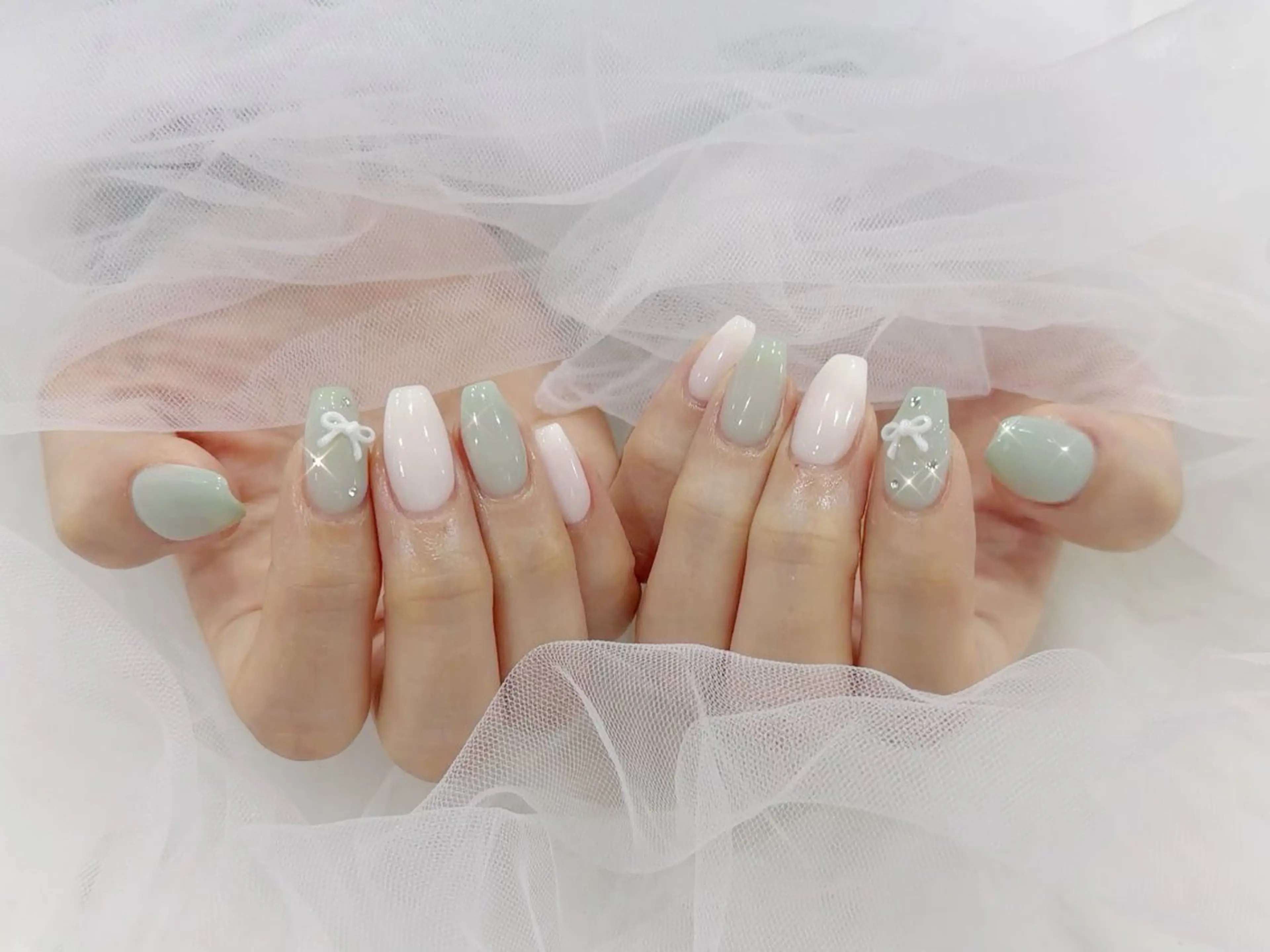 ネイル ハンドネイル mimi🎀 SATOMIのネイルデザイン