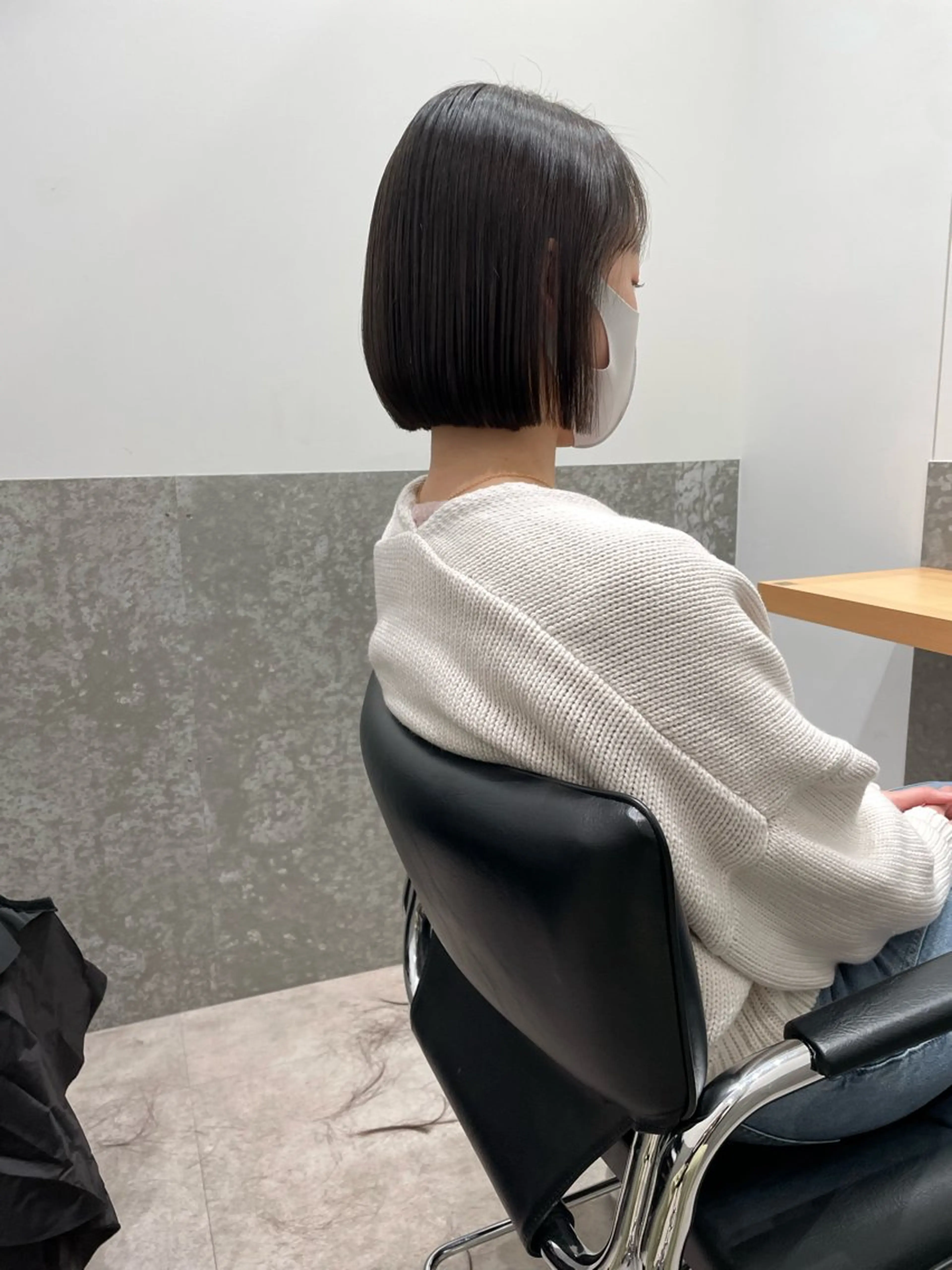 ショート カット ヘアカラー トリートメント 小坂 郁美のヘアスタイル