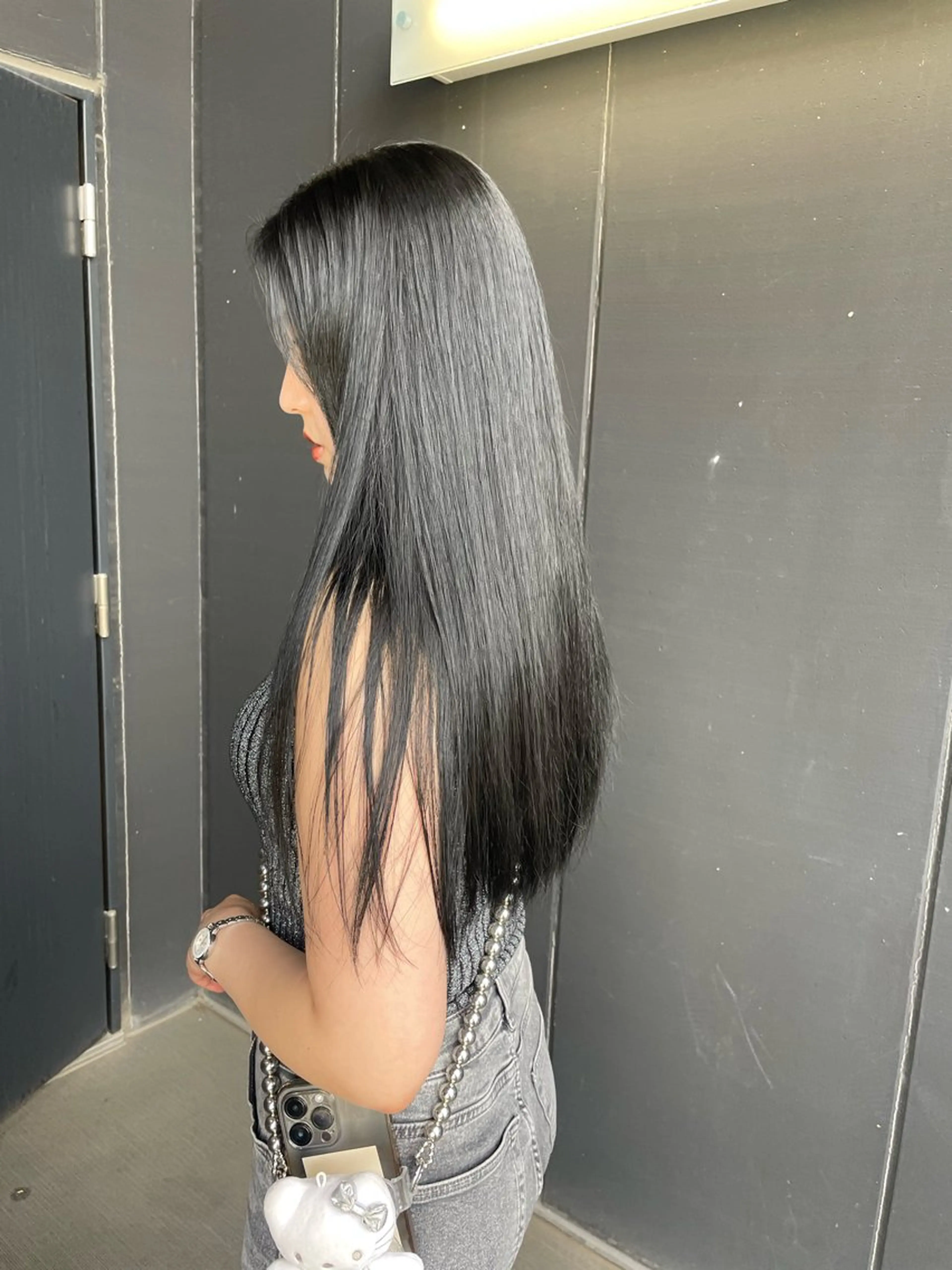 ロング カラー ヘアアレンジ 黒髪 ブルーカラー ブルーブラック 透明感カラー ダークグレー カット ヘアカラー トリートメント ヘアセット 憧れの艶ハイトーンへ 🌙サイダサキのヘアスタイル