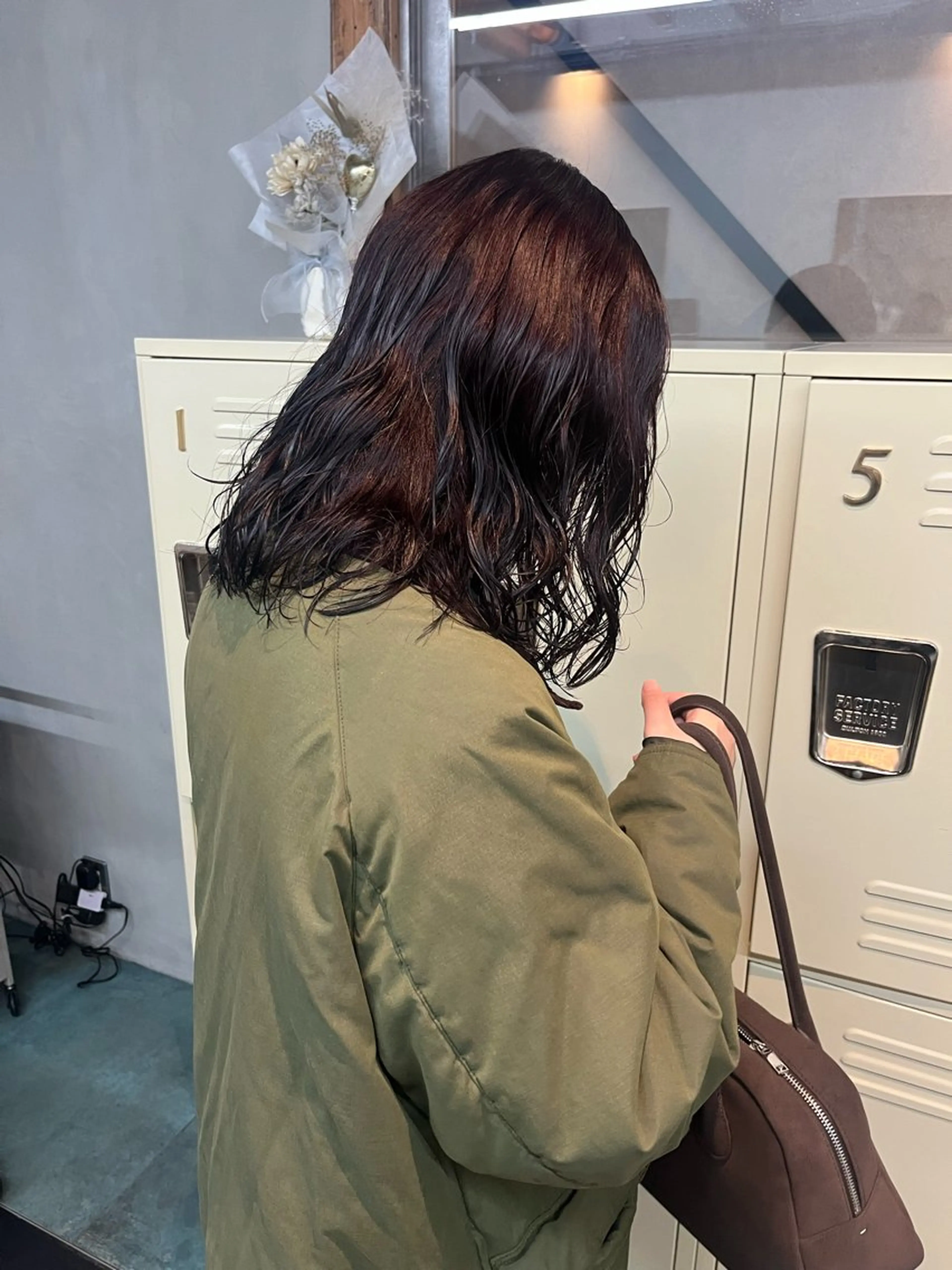 ミディアム ヘアカラー トリートメント 三浦 ふたばのヘアスタイル