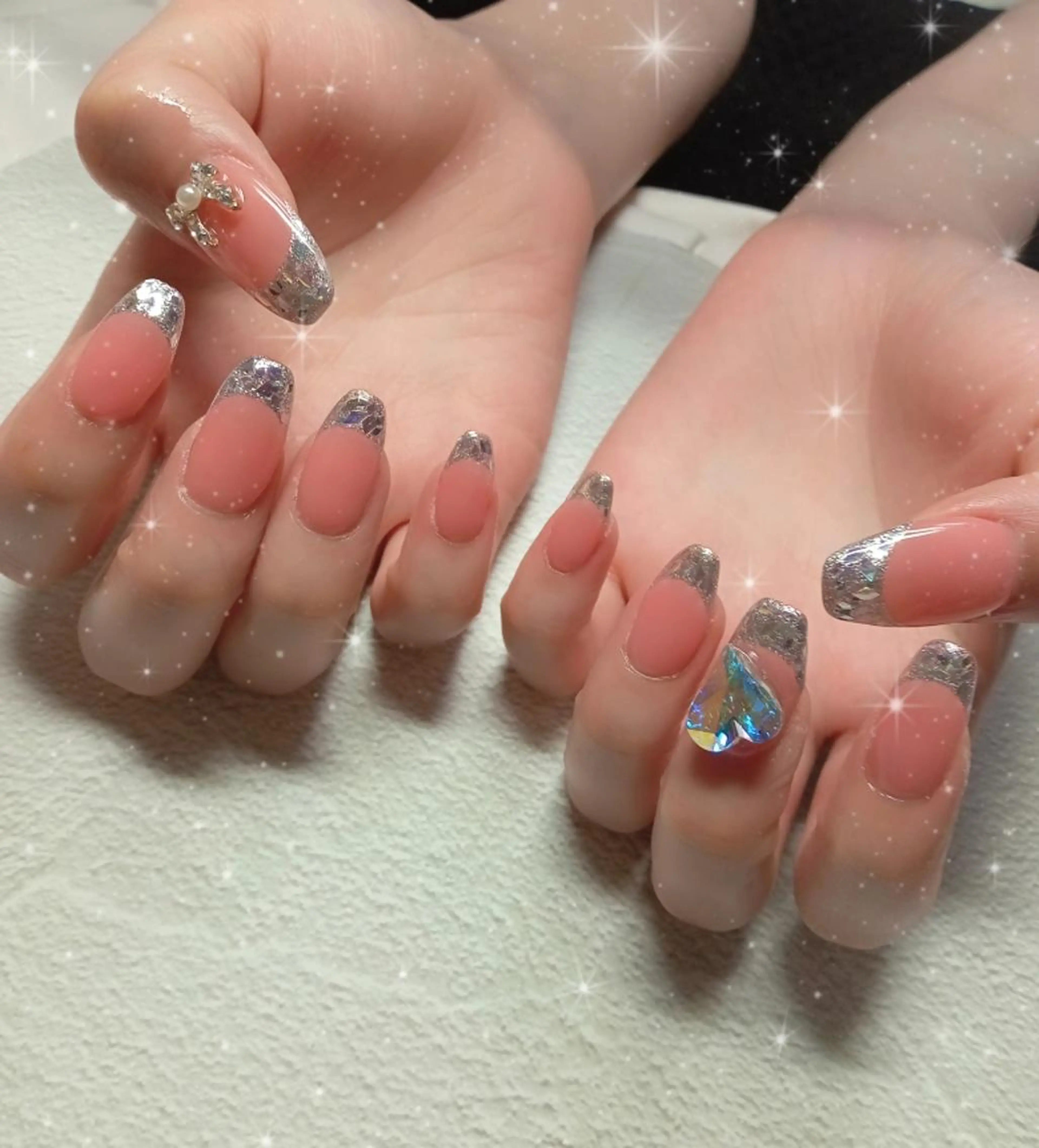 ネイル フレンチネイル ガラスフレンチ キラキラネイル オフィスネイル リボン ハンドネイル flure de neige yukiのネイルデザイン