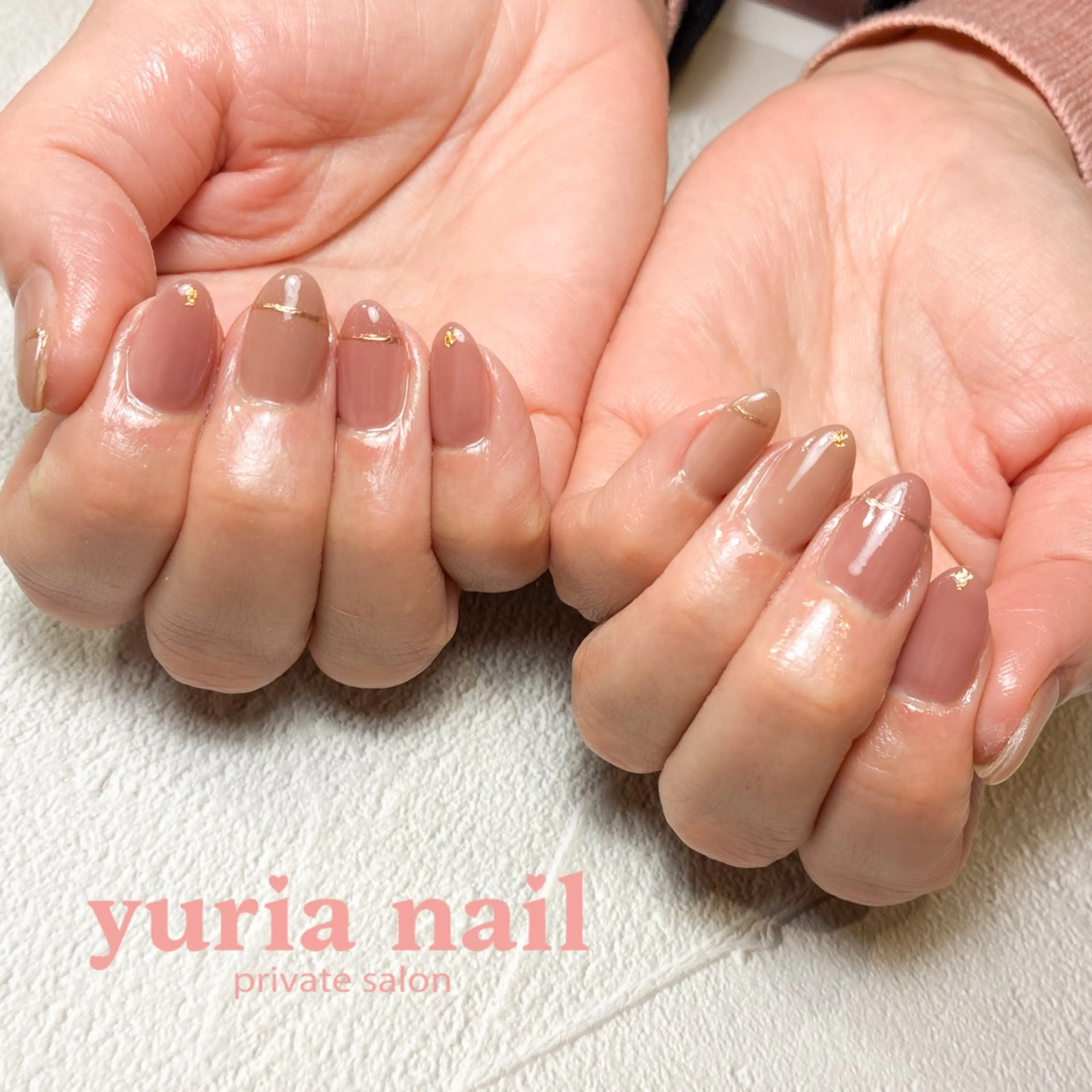 ネイル アートネイル ジェルネイル ゴールド ニュアンスネイル シンプルネイル ハンドネイル 小林 ゆりあのネイルデザイン
