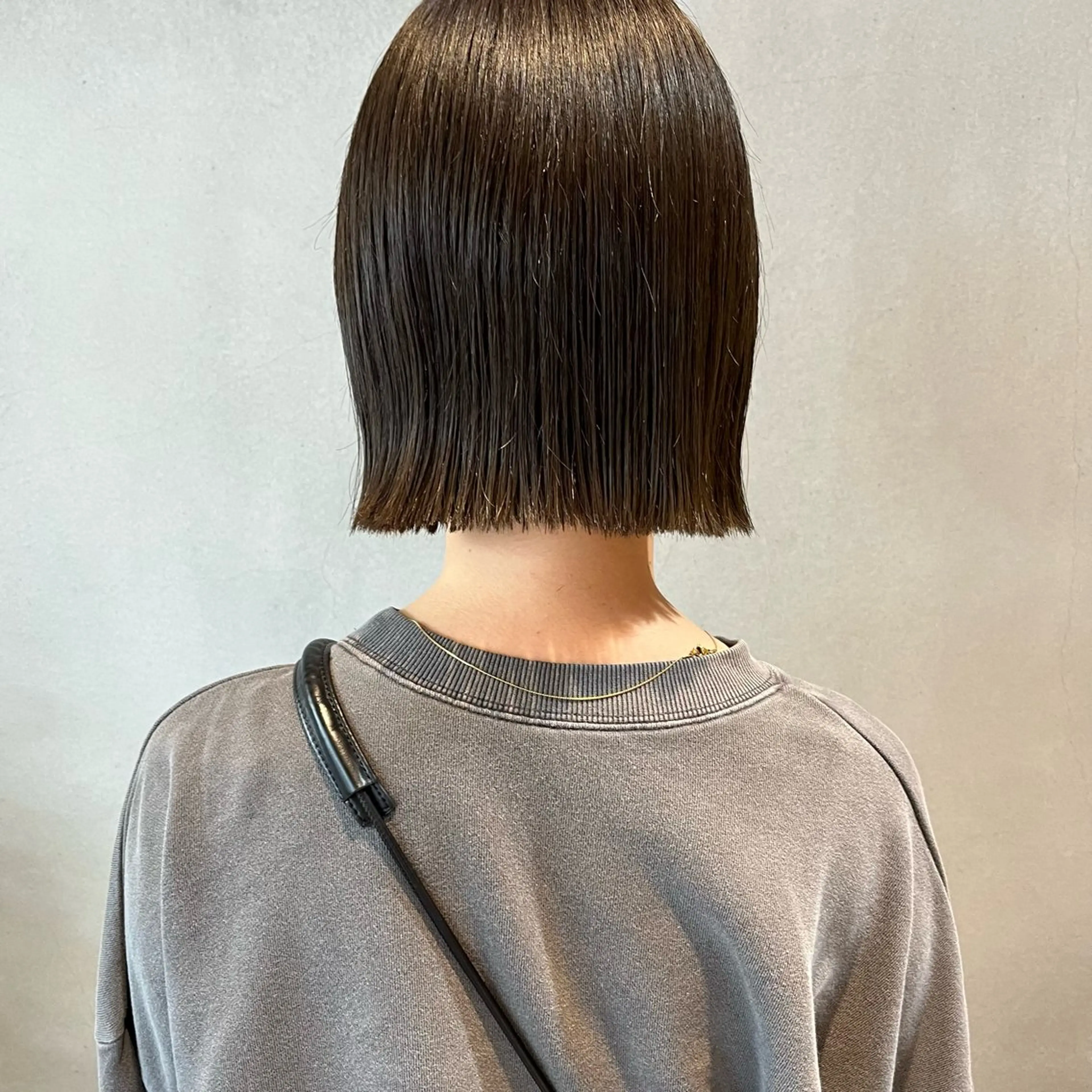 ショート カラー 切りっぱなしボブ ボブ 外ハネヘア ボブ/透明感カラー /坂口恵梨子のヘアスタイル