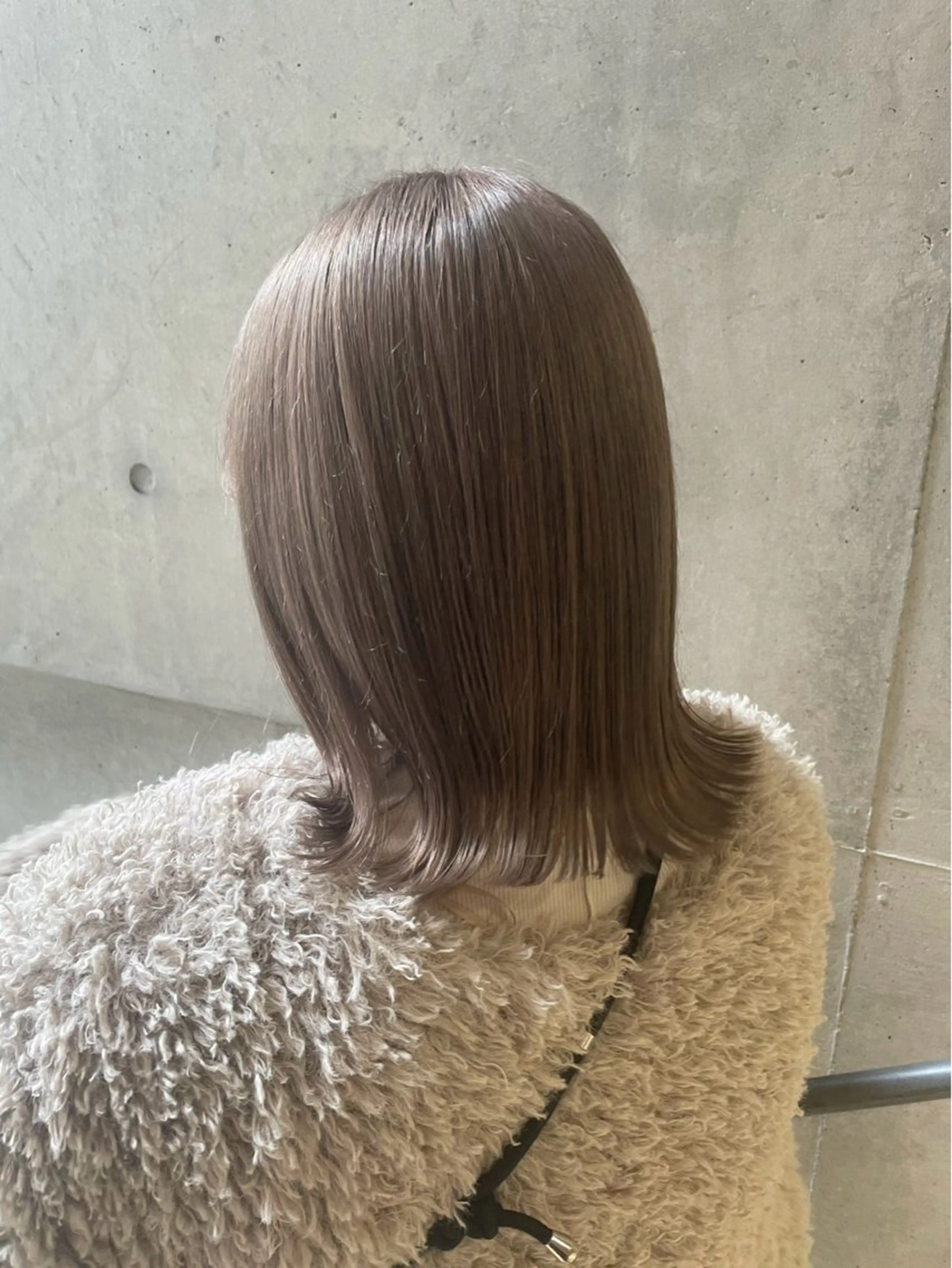 ミディアム カラー 透明感カラー グレージュ 千葉 ほのかのヘアスタイル