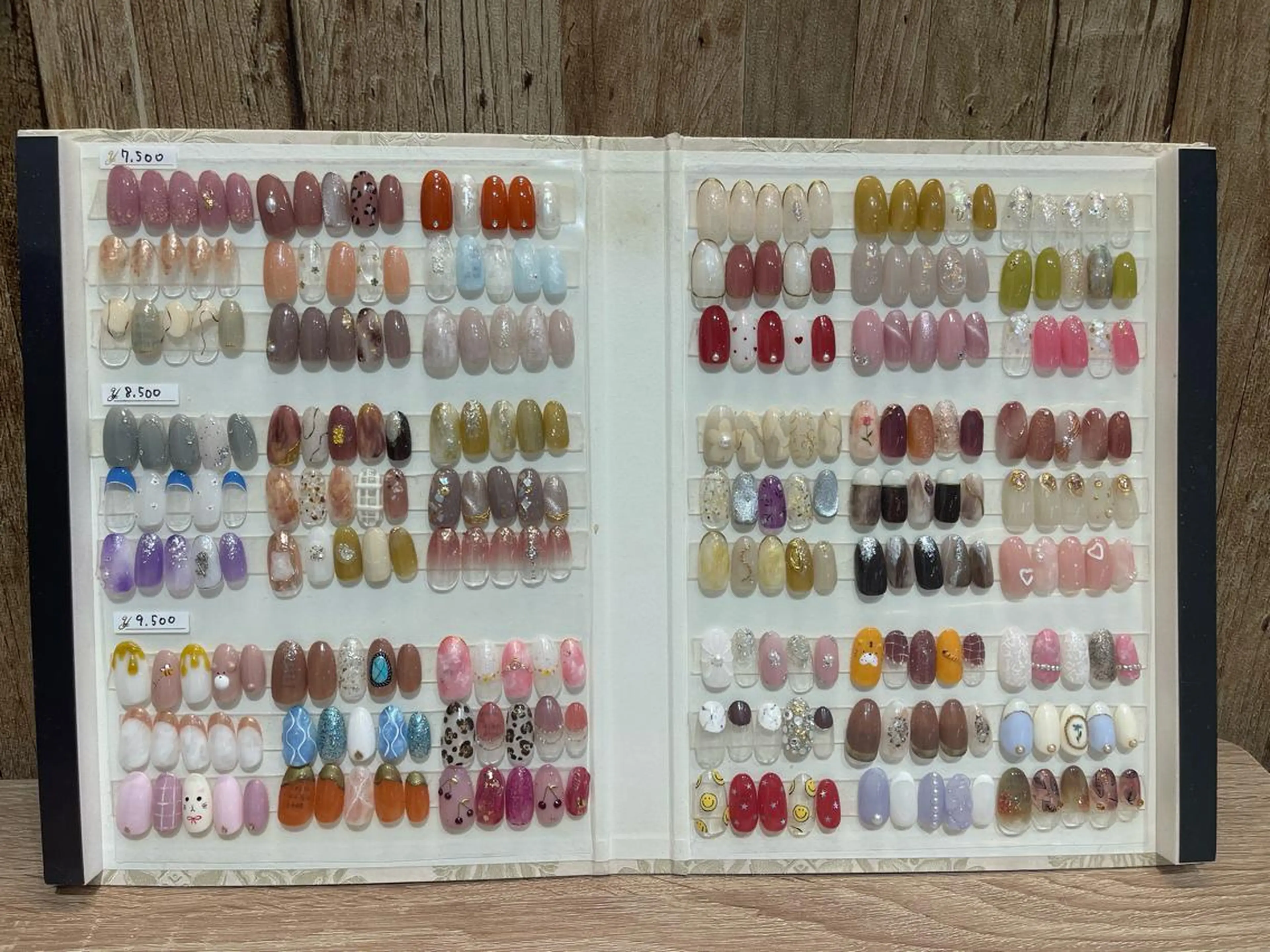 ネイル よねだ ゆうらのネイルデザイン