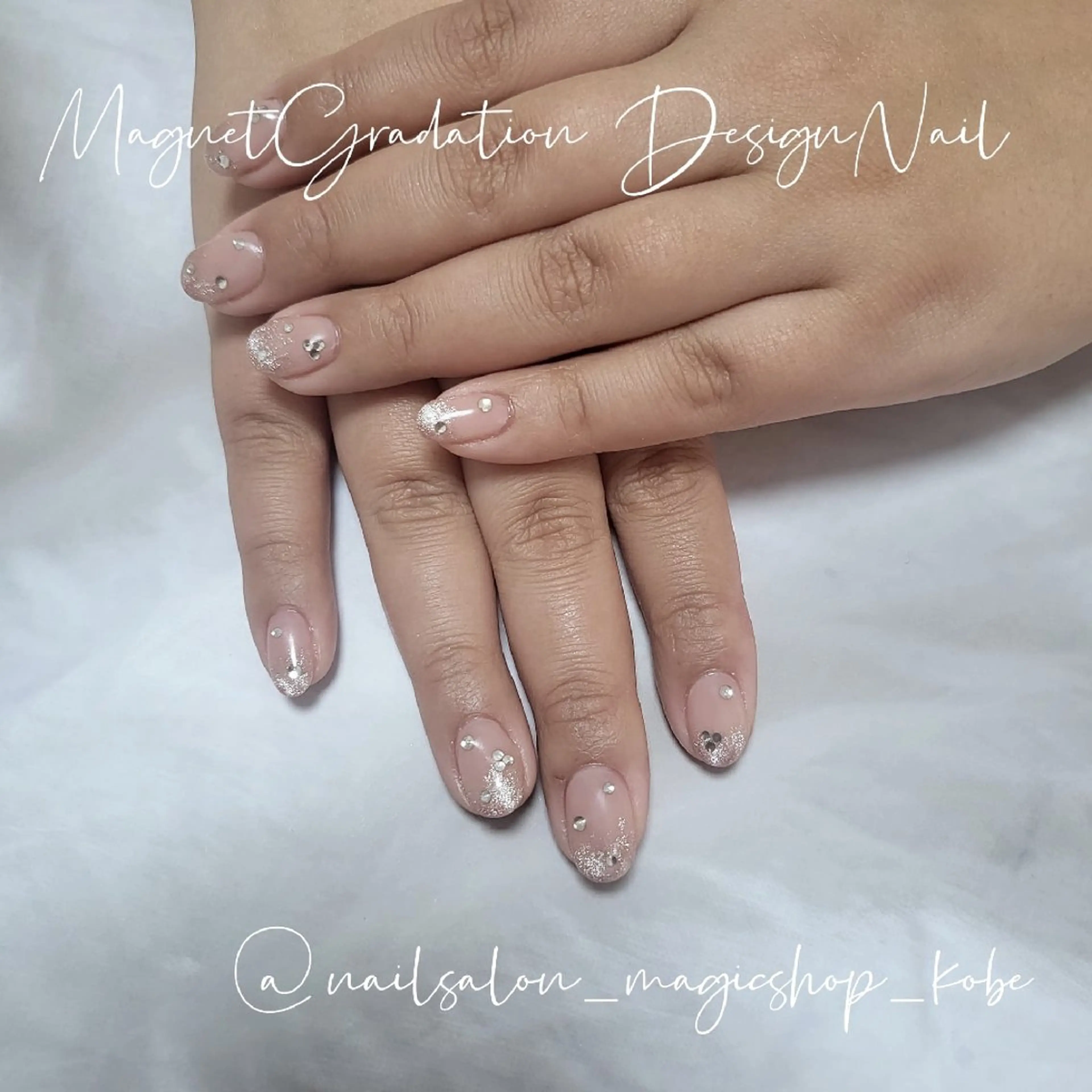 ネイル ジェルネイル グラデーション マグネットネイル ピンク シルバー ハンドネイル Nailsalon MagicShopのネイルデザイン