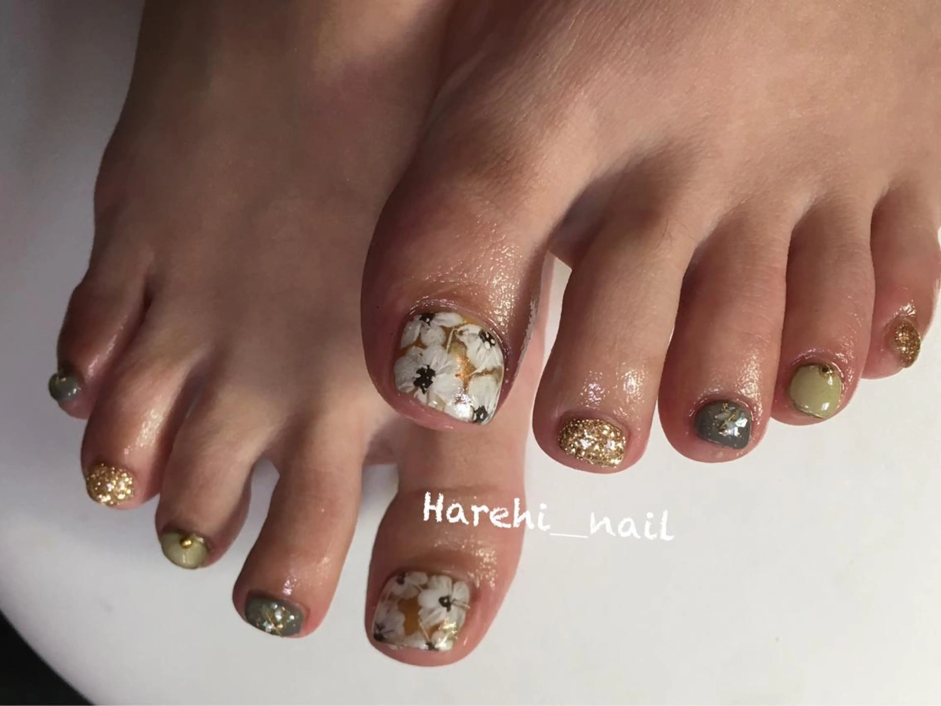 ネイル フットネイル Harehi_ nailのネイルデザイン