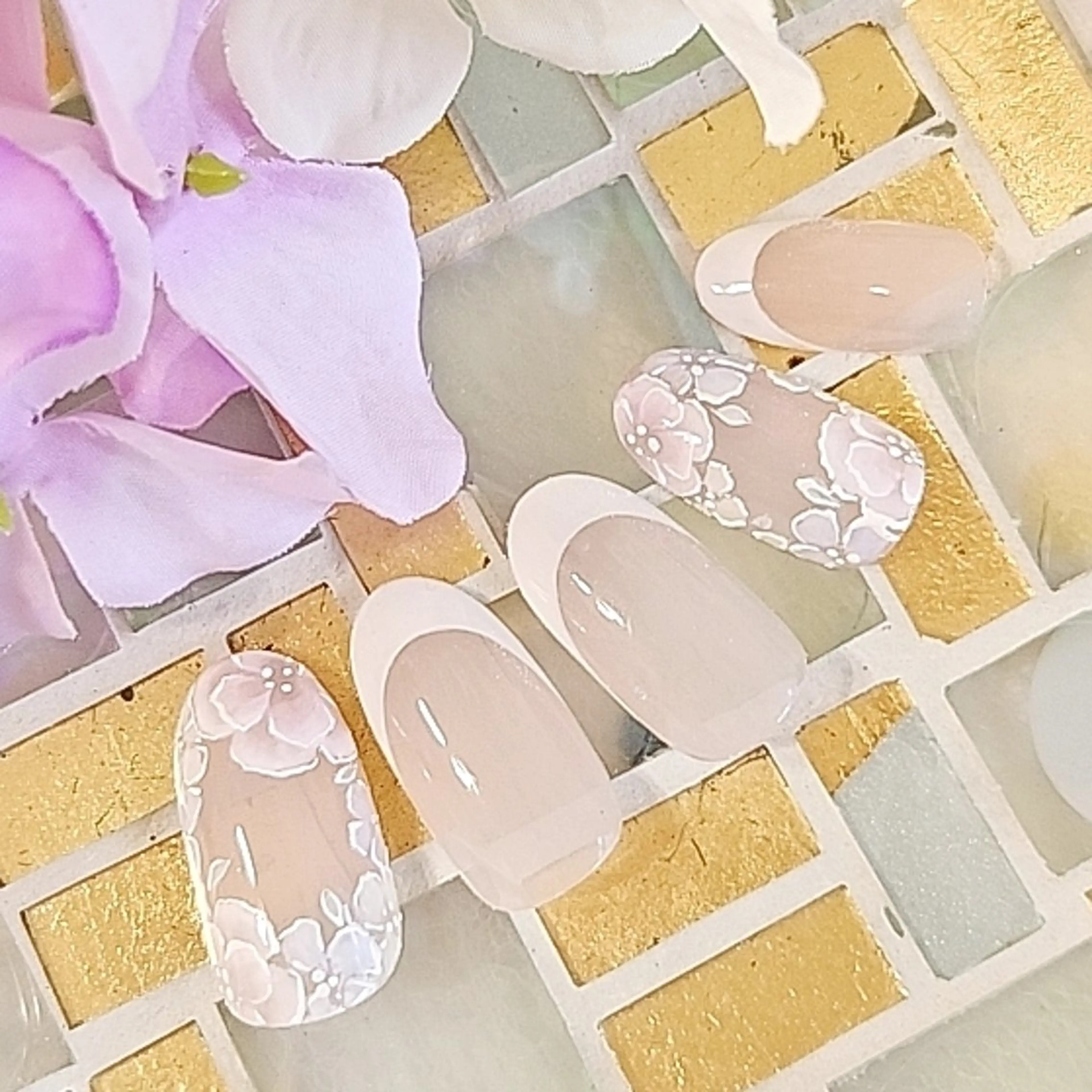 ネイル Nailsalon  Wisteriaのネイルデザイン