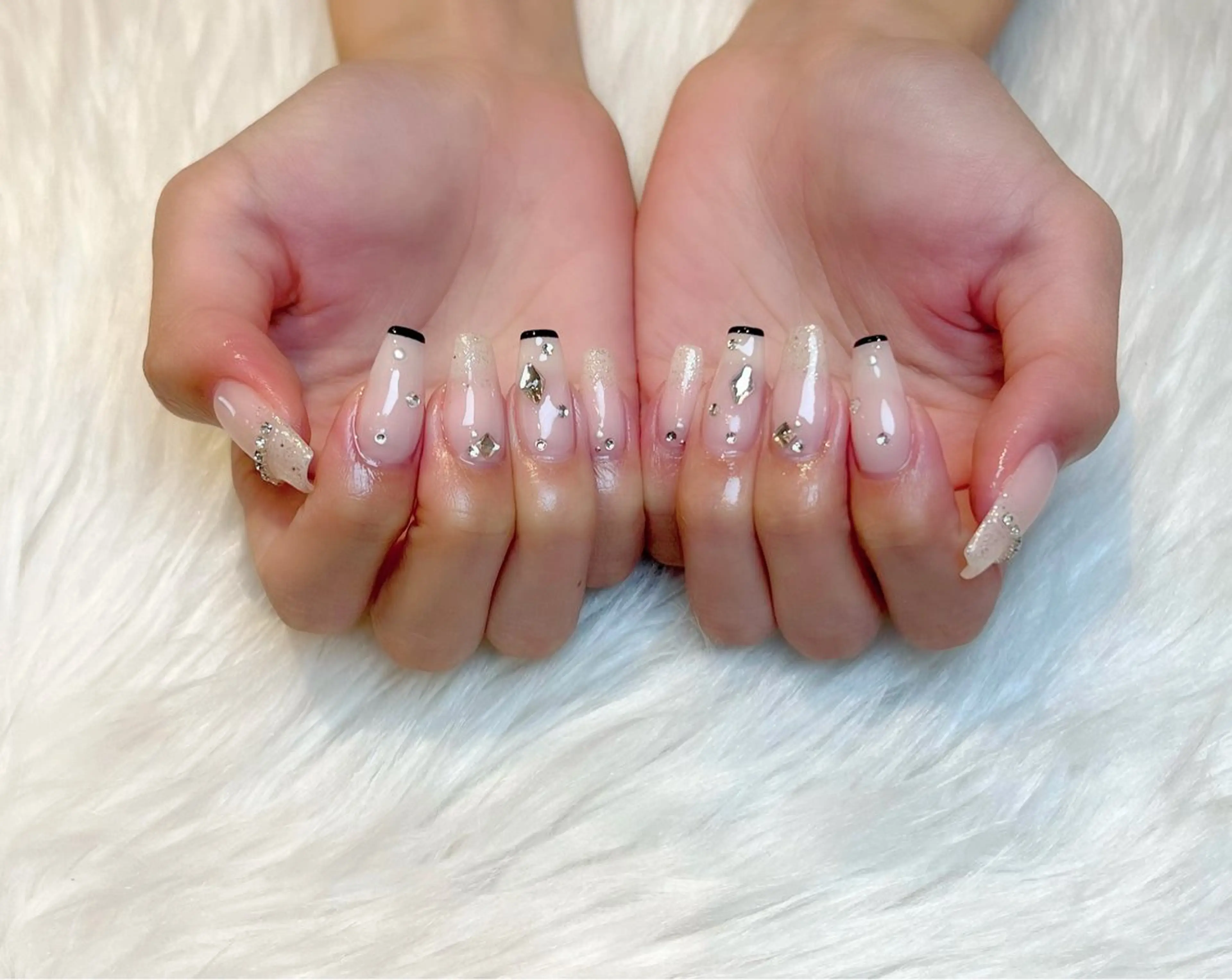 ネイル Lino+ ネイル&よもぎ蒸しのネイルデザイン