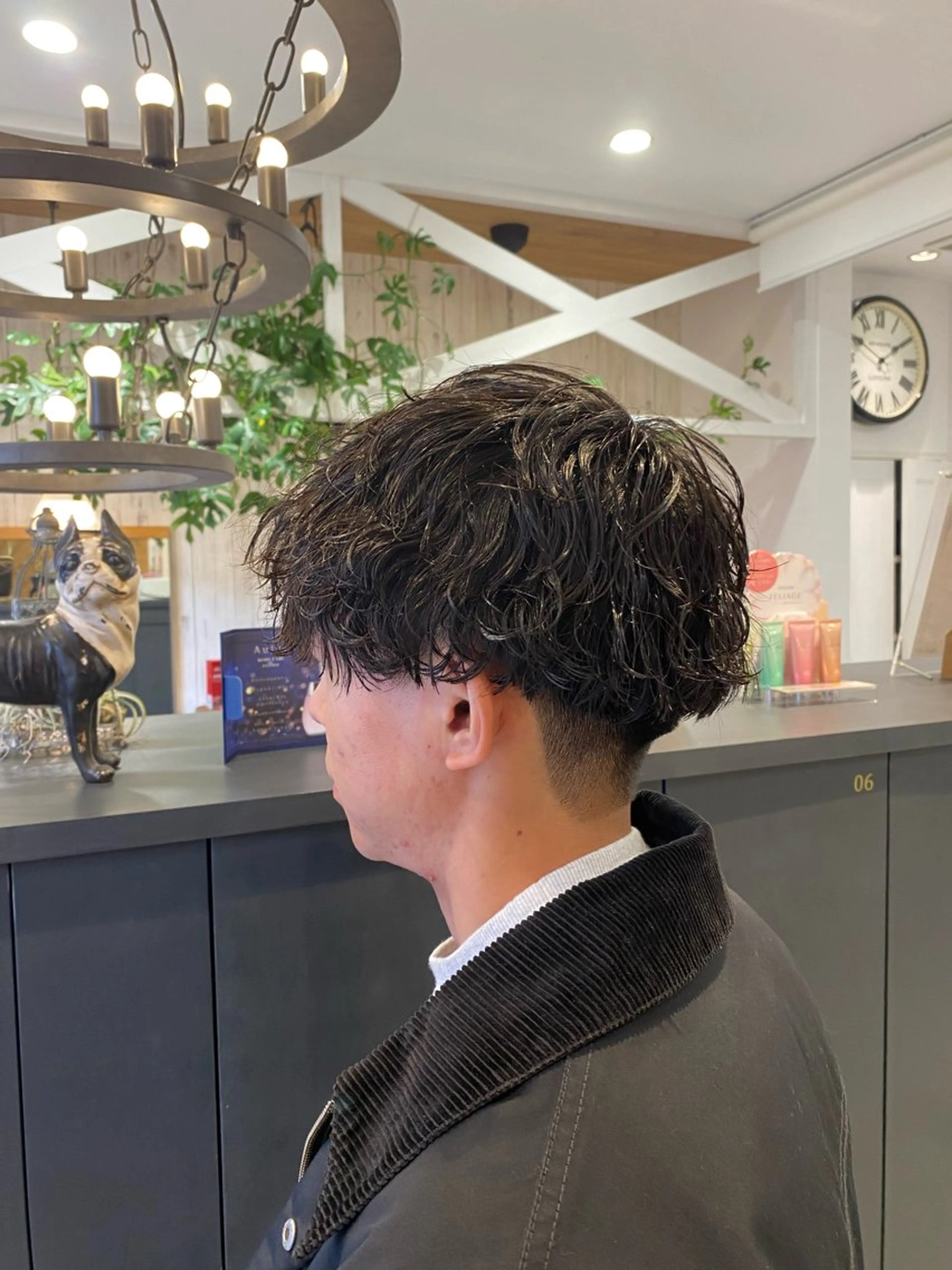 ショート パーマ メンズ 波巻きパーマ カット パーマ 柴田 枝利子のヘアスタイル