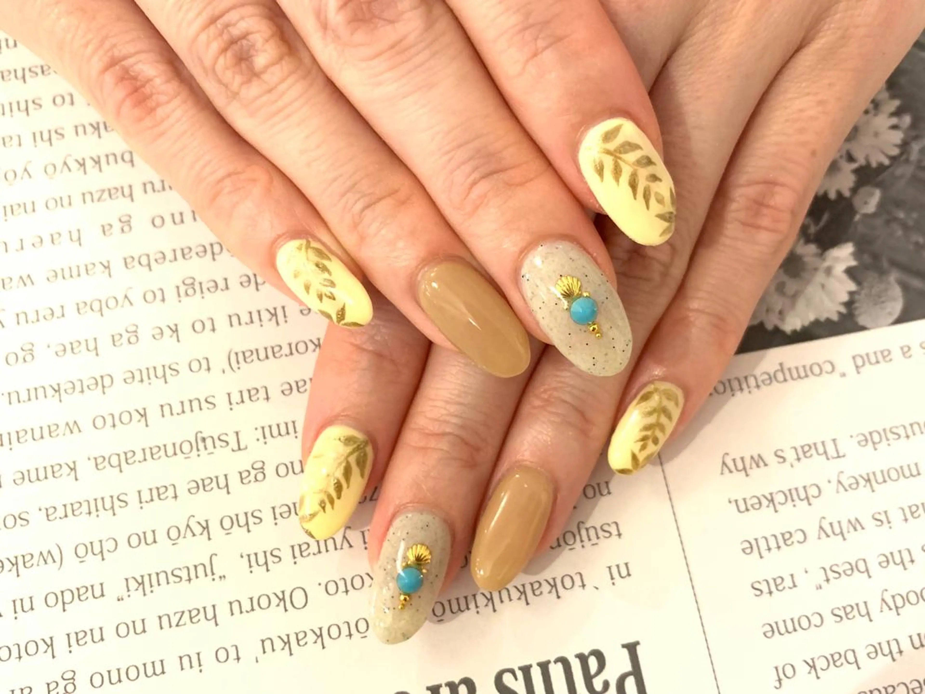 ネイル f'bloom  L’ecrinのネイルデザイン