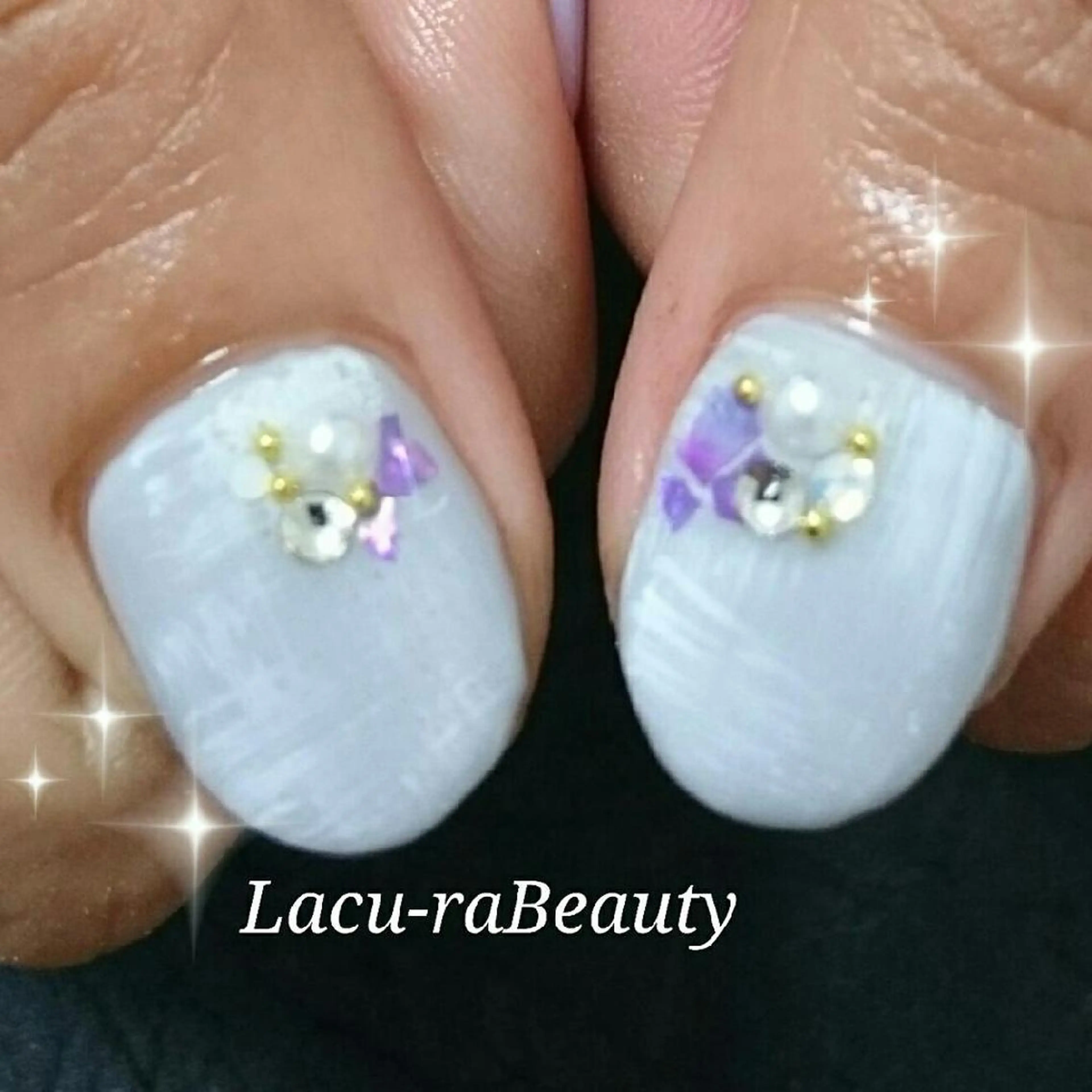 ネイル 小顔と腸の専門店 ラクーラビューティのエステ・リラクイメージ