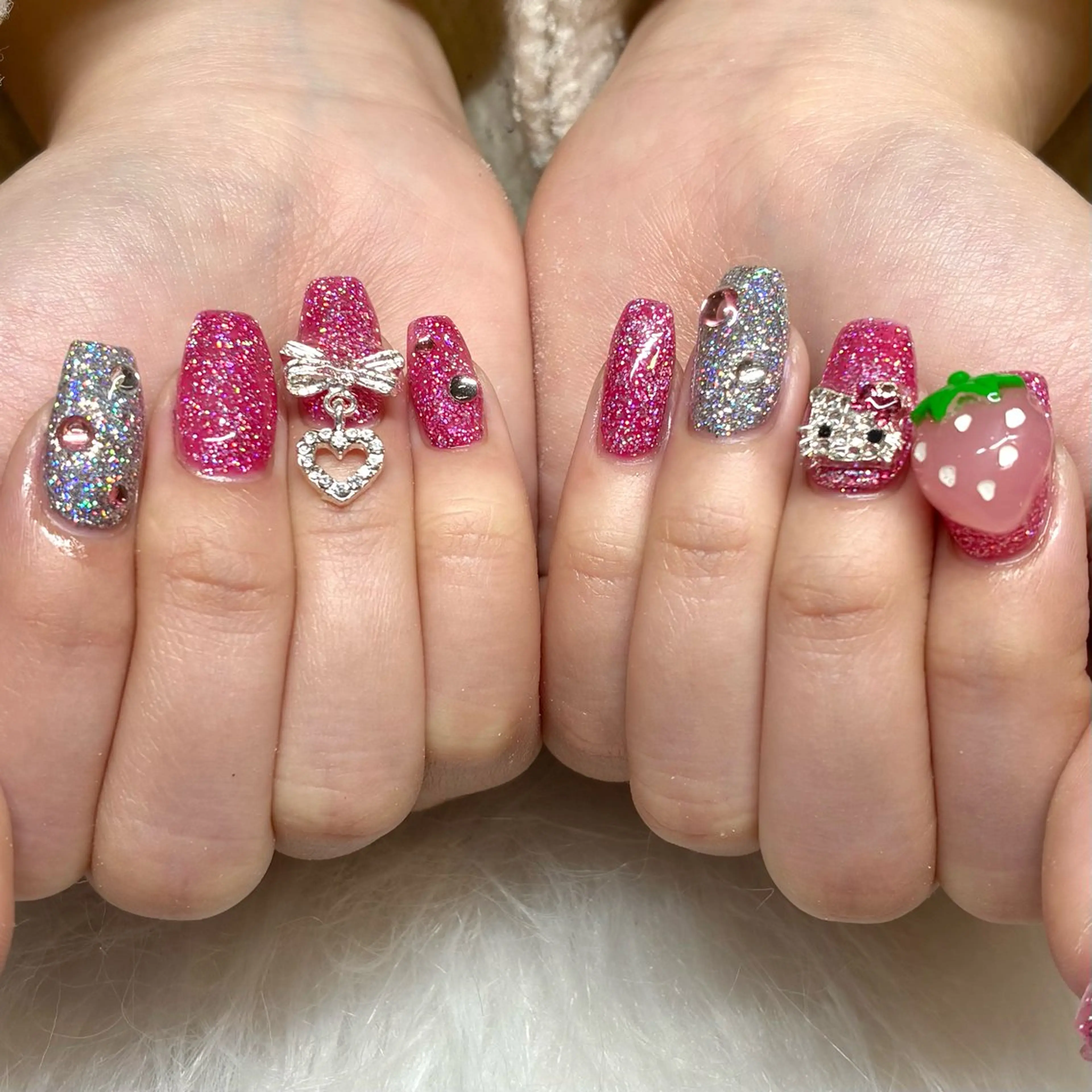 ネイル ハンドネイル Nail ヌシん家 AKANEのネイルデザイン