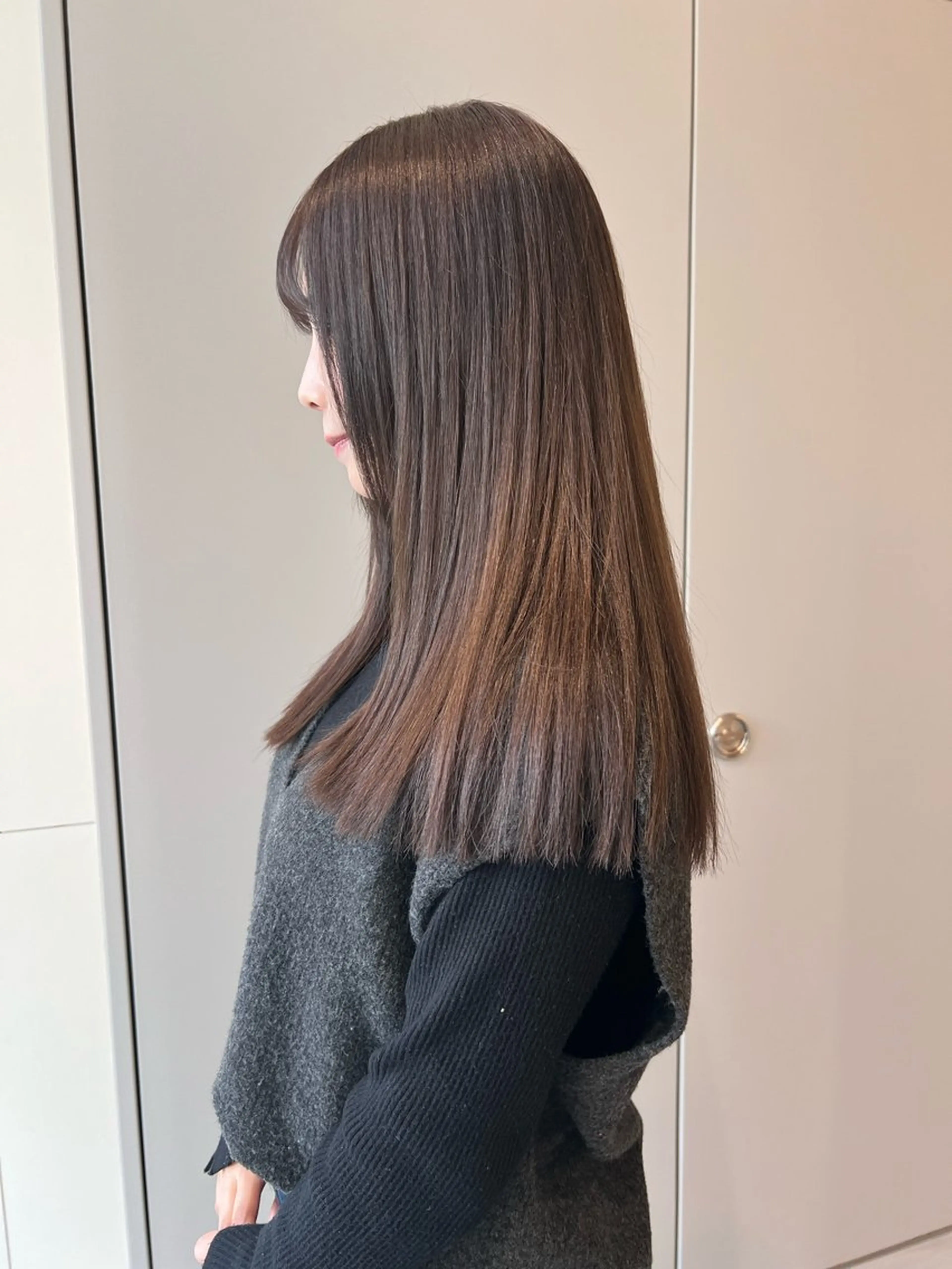 セミロング カラー ヘアカラー 顔まわりカット/透け カラー/Memi🎀のヘアスタイル