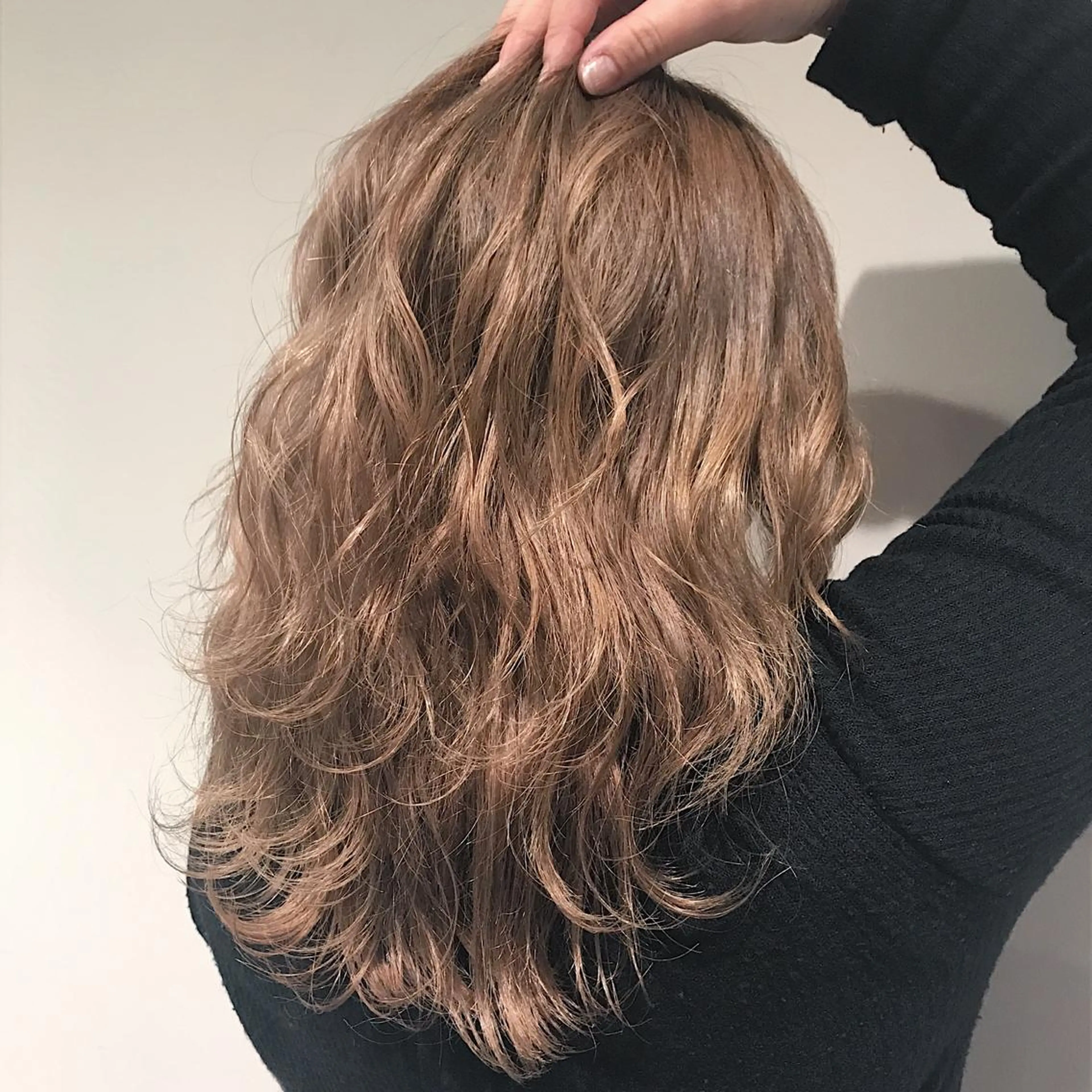 セミロング カラー ヘアアレンジ Zina渋谷エリア マネージャShionのヘアスタイル