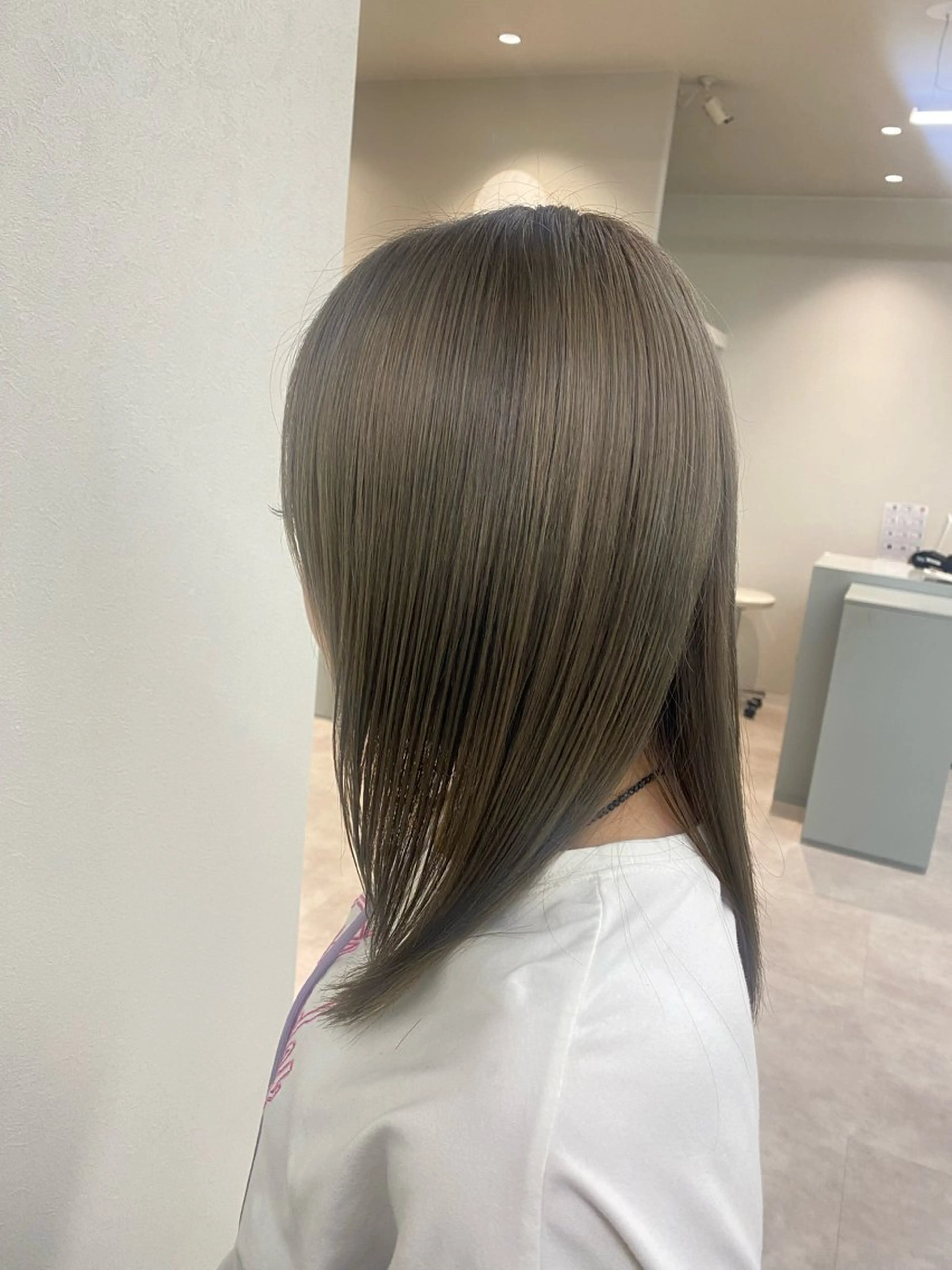 ミディアム カラー ミディアムパーマ ブリーチ グレージュ 🫧髪質改善/斎藤 奈々/岡山美容師🫧のヘアスタイル