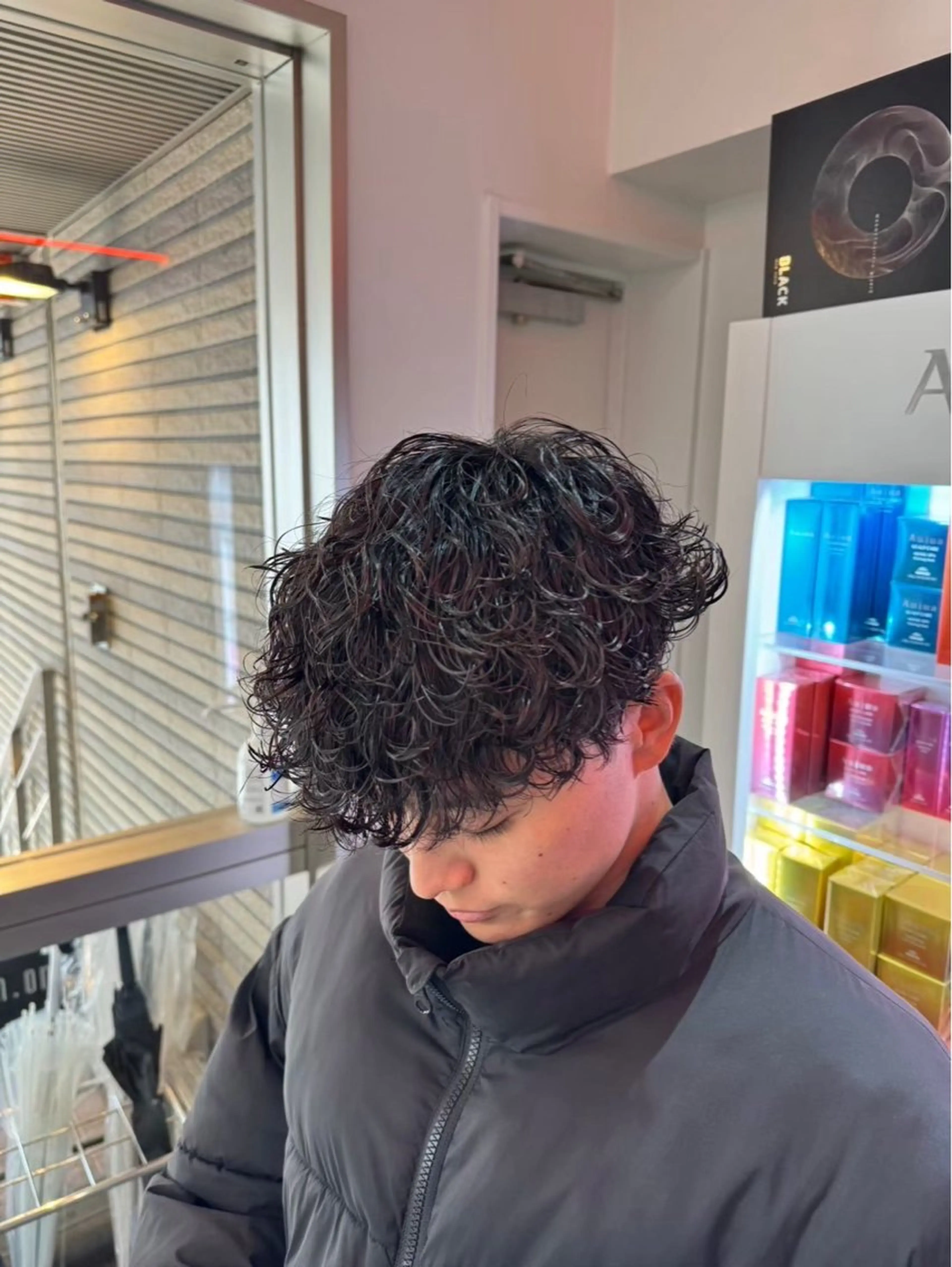 ミディアム カラー パーマ メンズ カット ヘアセット メンズパーマ特化 🔥韓国ヘア職人🔥のヘアスタイル