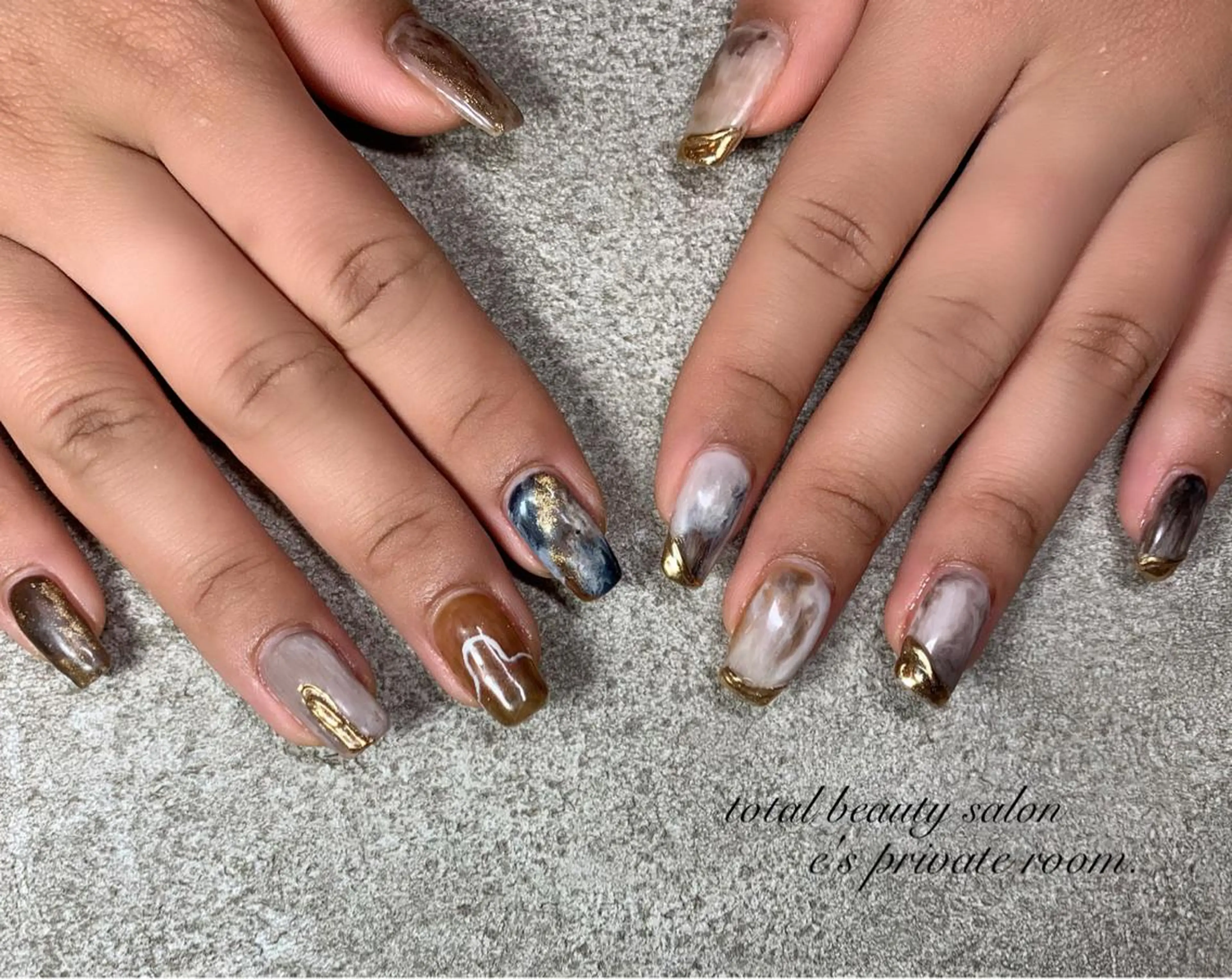 ネイル LAVISH nail salonのネイルデザイン