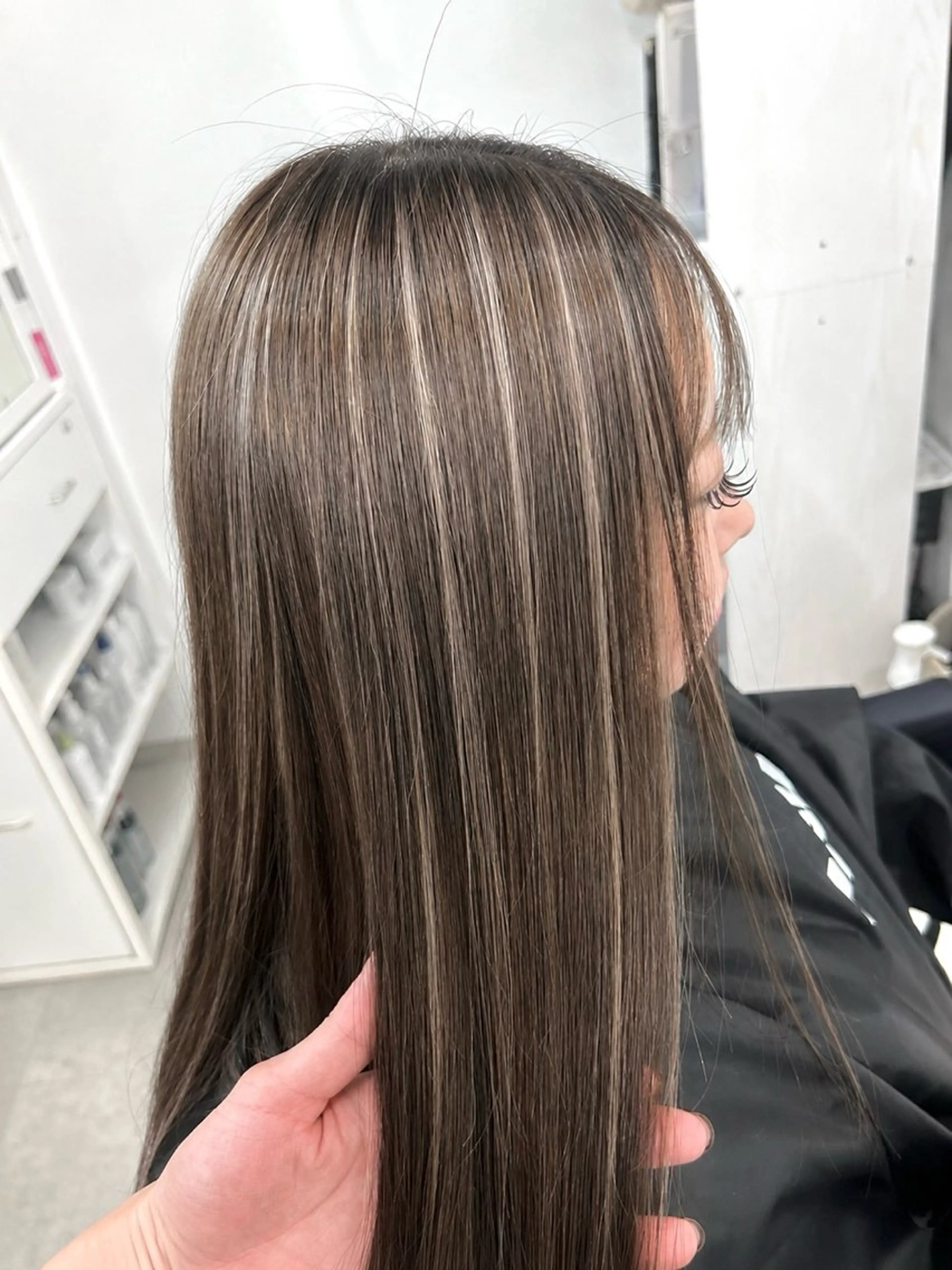 ロング カラー ブリーチ ハイライトカラー ハイライト ヘアカラー ハイライト/レイヤー 河原町/Manatoのヘアスタイル