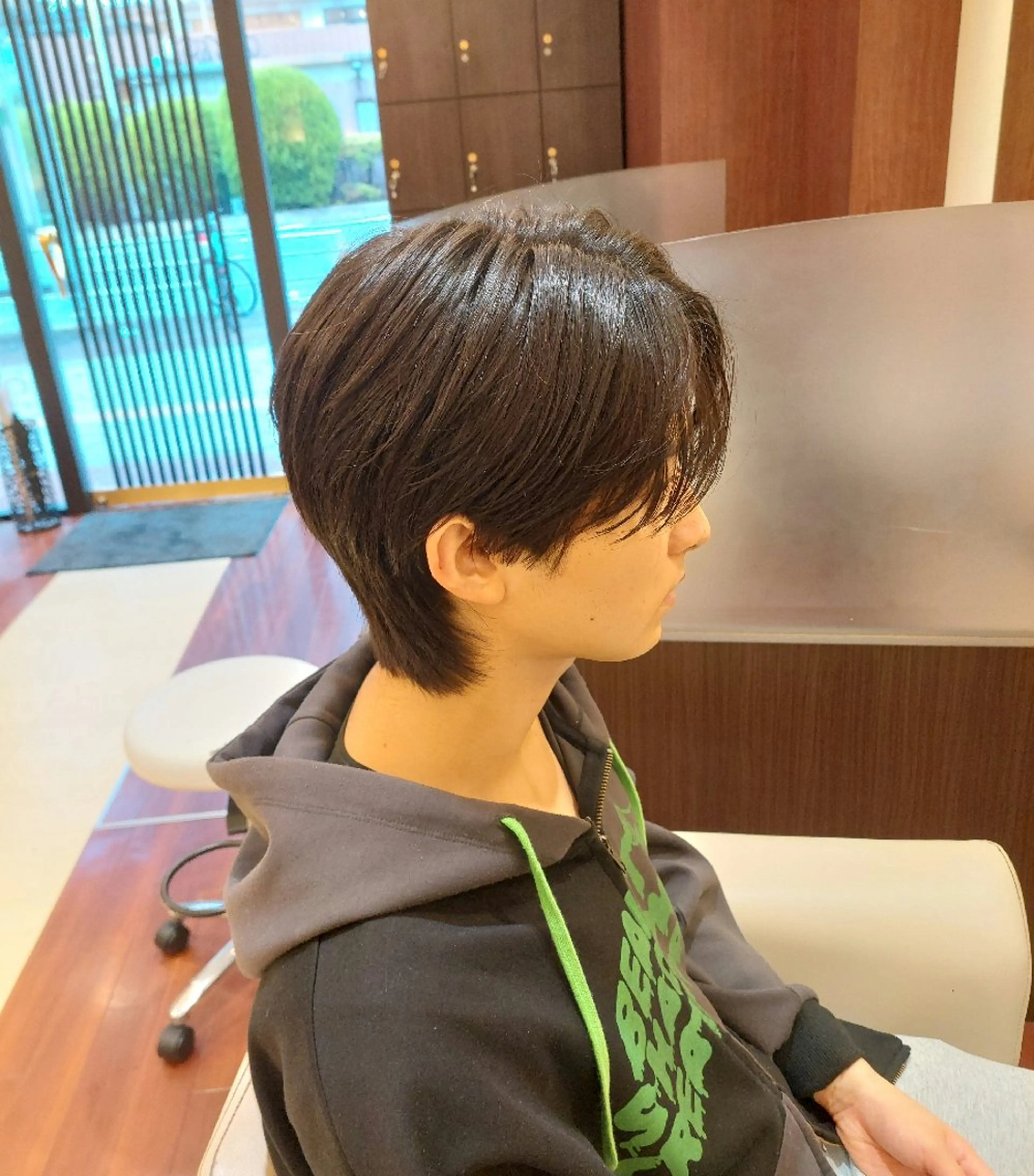 カット+縮毛矯正の写真