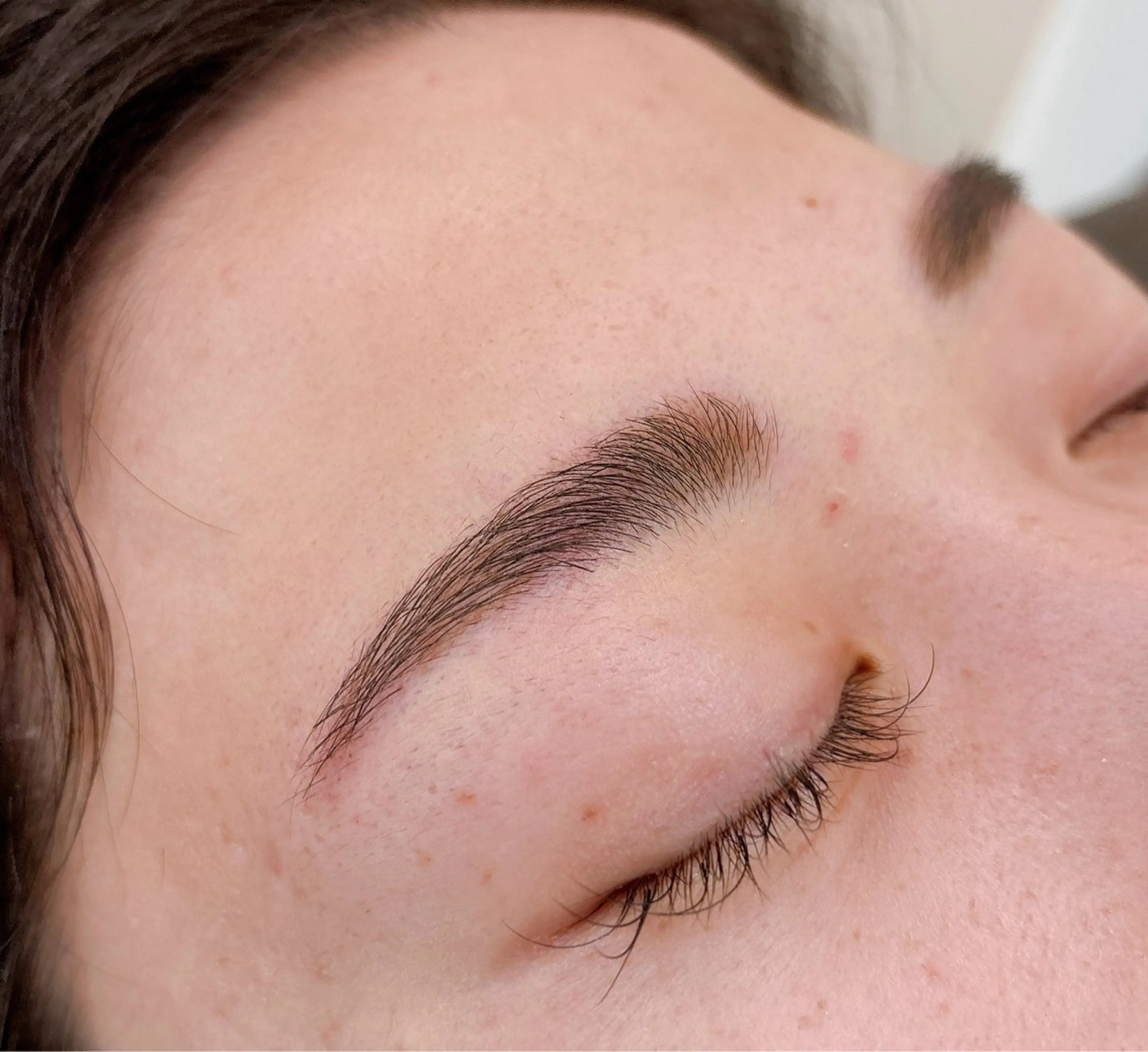 アイブロウ en_ Nanamiのマツエク・マツパデザイン