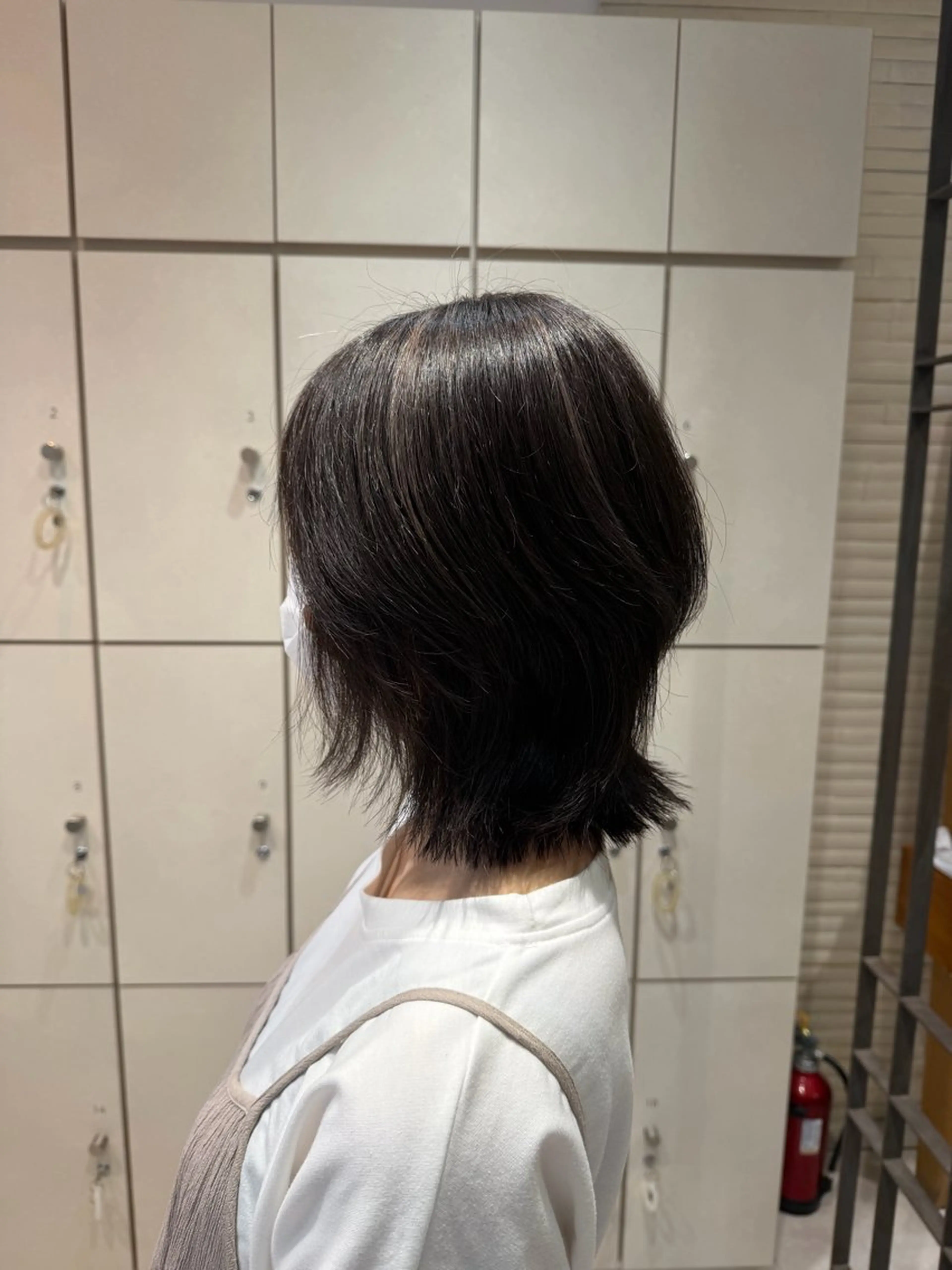 ミディアム カラー ハイライトカラー くびれヘア ハイライト 吉川沙知 /ナチュラルカラーのヘアスタイル