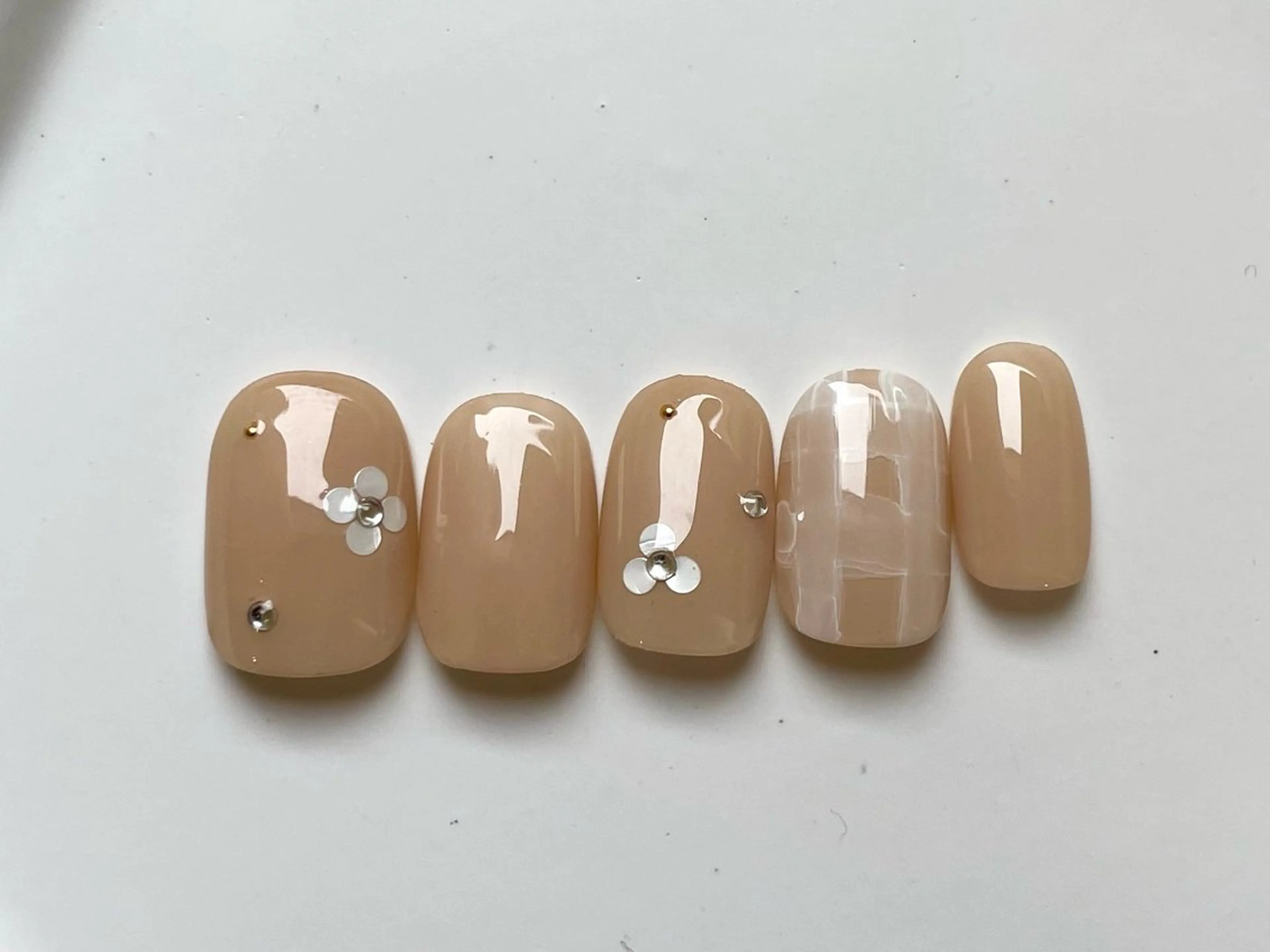 ネイル GOTOU Kのネイルデザイン