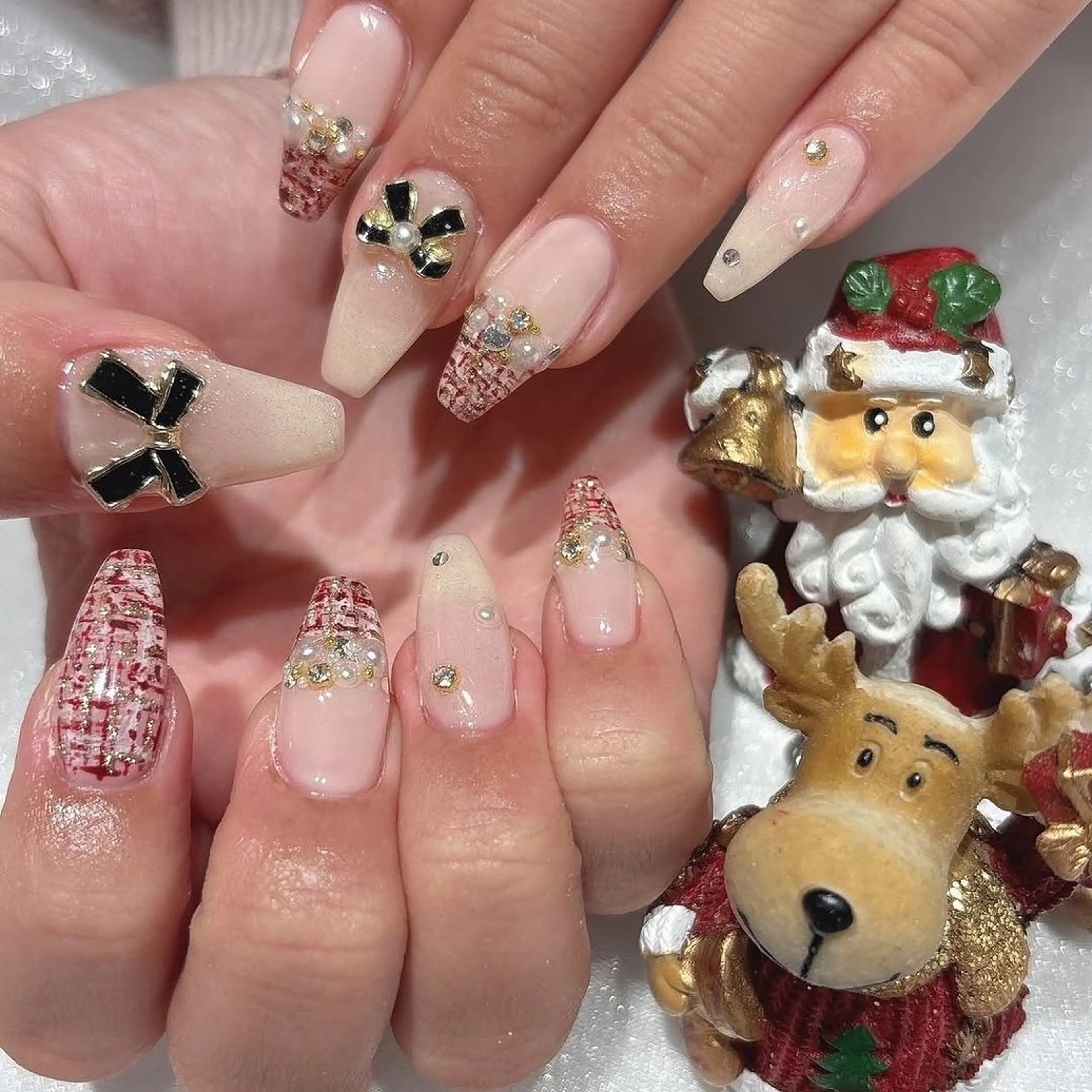 ネイル アートネイル 長さ出し ジェルネイル マグネットネイル ニュアンスネイル ハンドネイル KIM キムのネイルデザイン