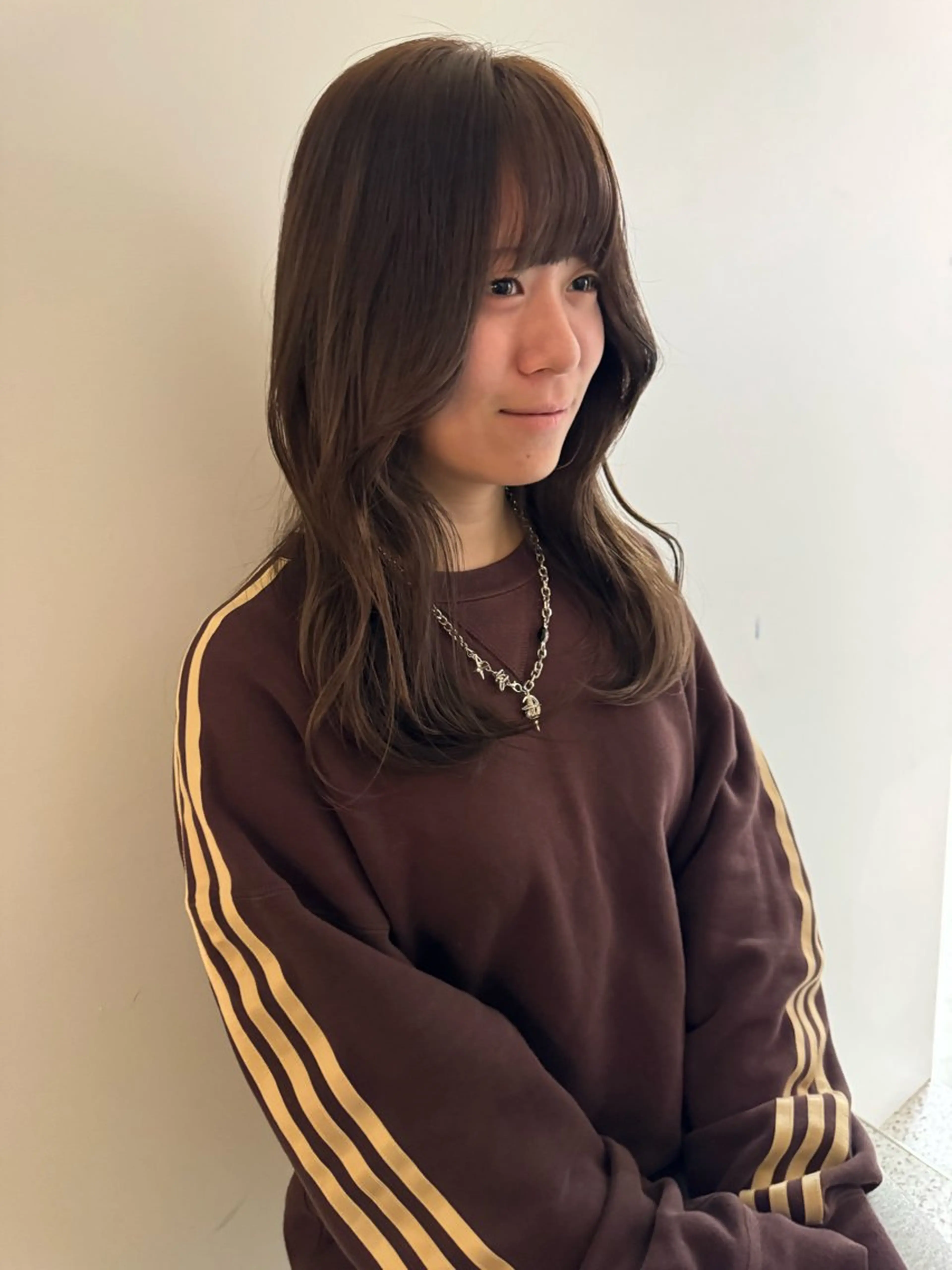 ロング ヘアカラー ROSTAR セイゴのヘアスタイル