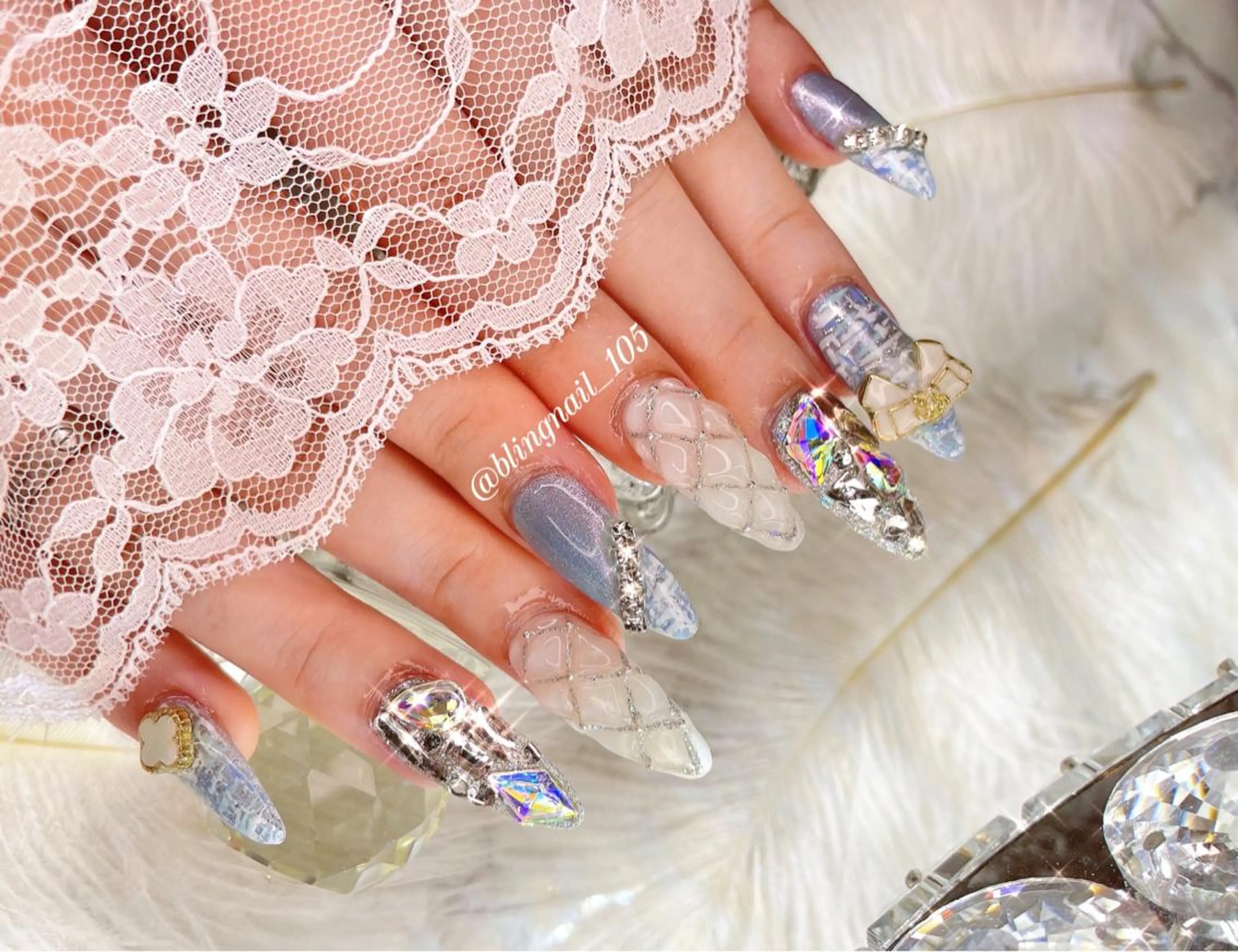 ネイル 23時まで❤︎韓国、 ワンホンネイルのネイルデザイン