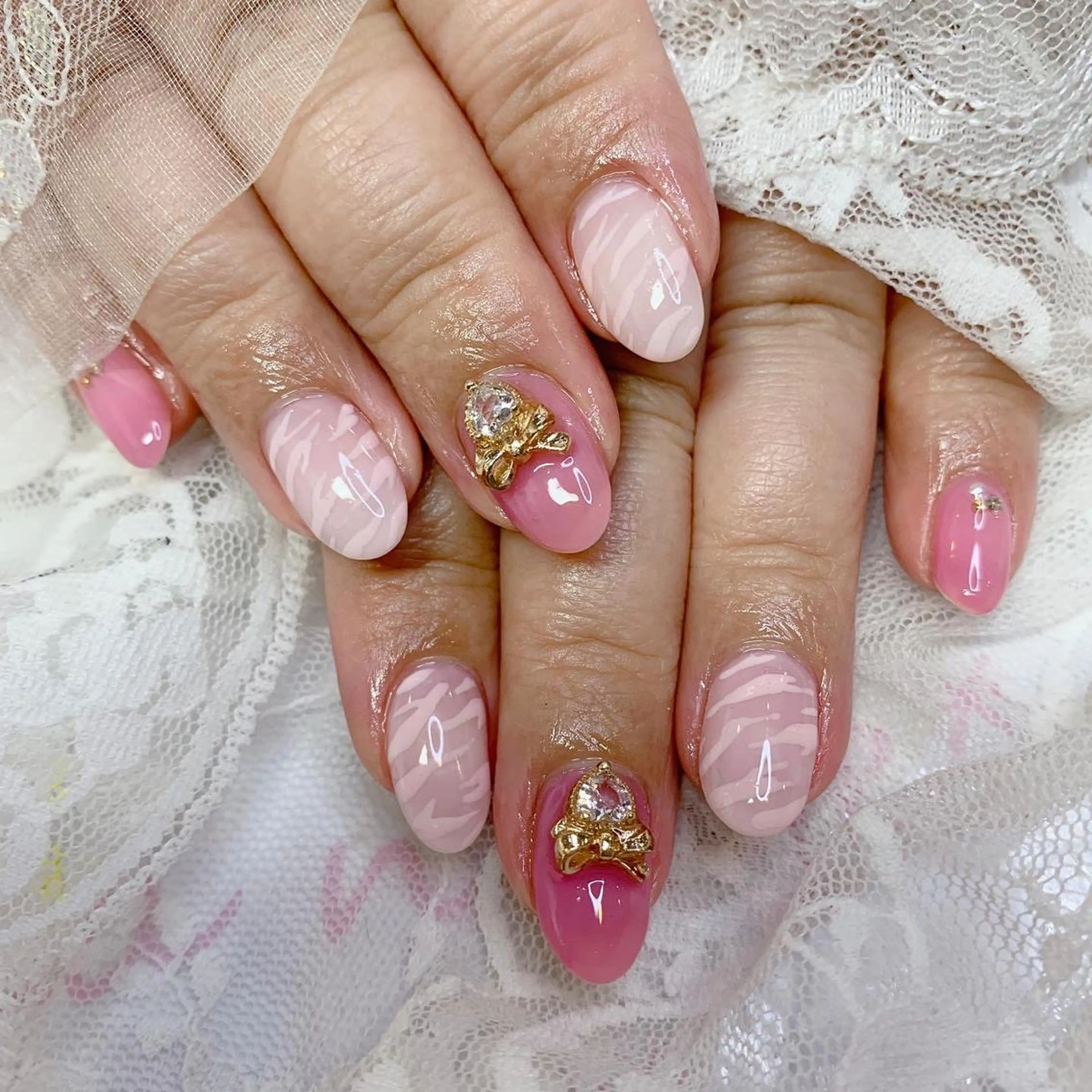 ネイル ハンドネイル La neige* yuki 🐩🌙のネイルデザイン