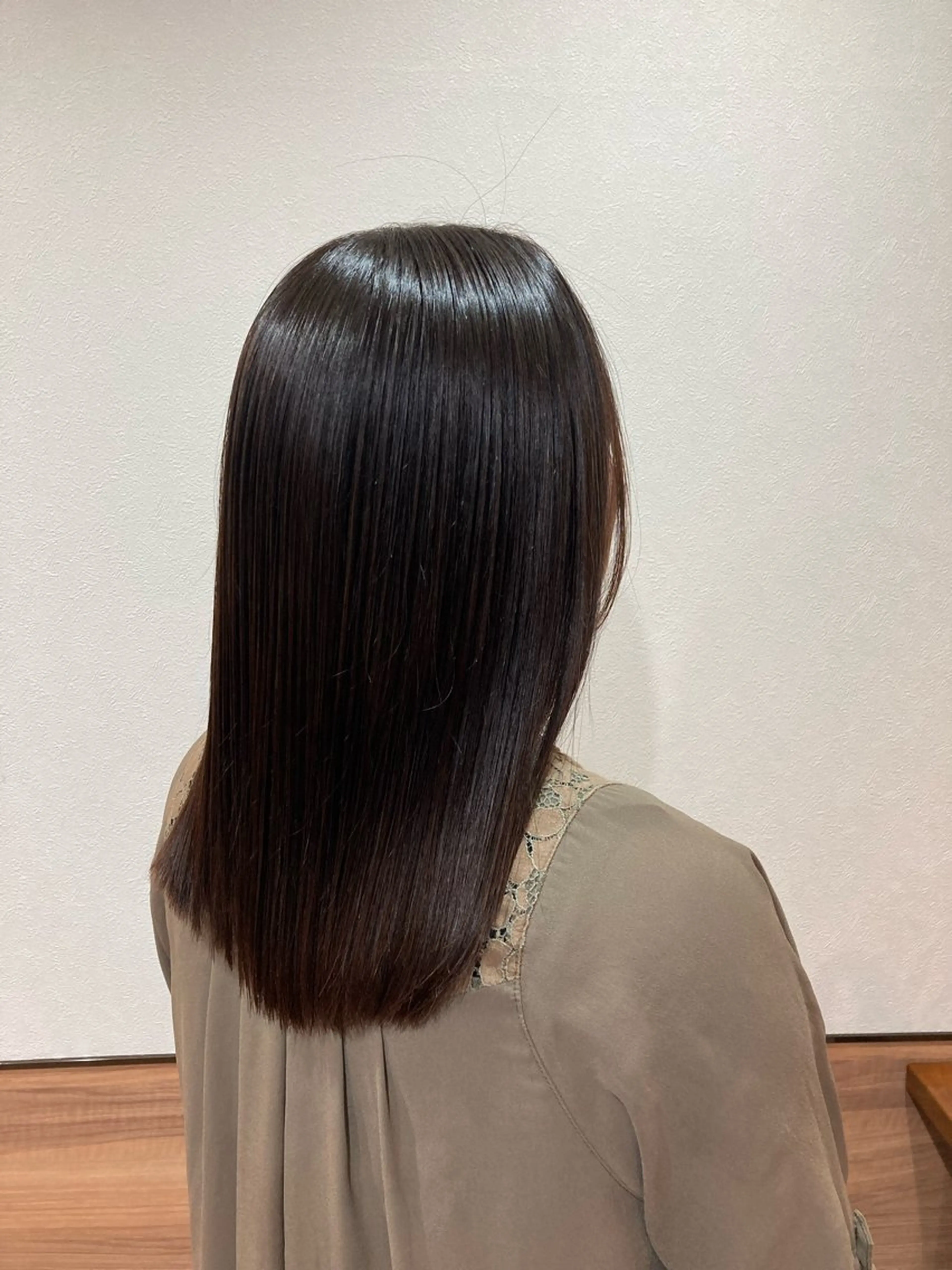 セミロング Annon プライベートサロンのヘアスタイル