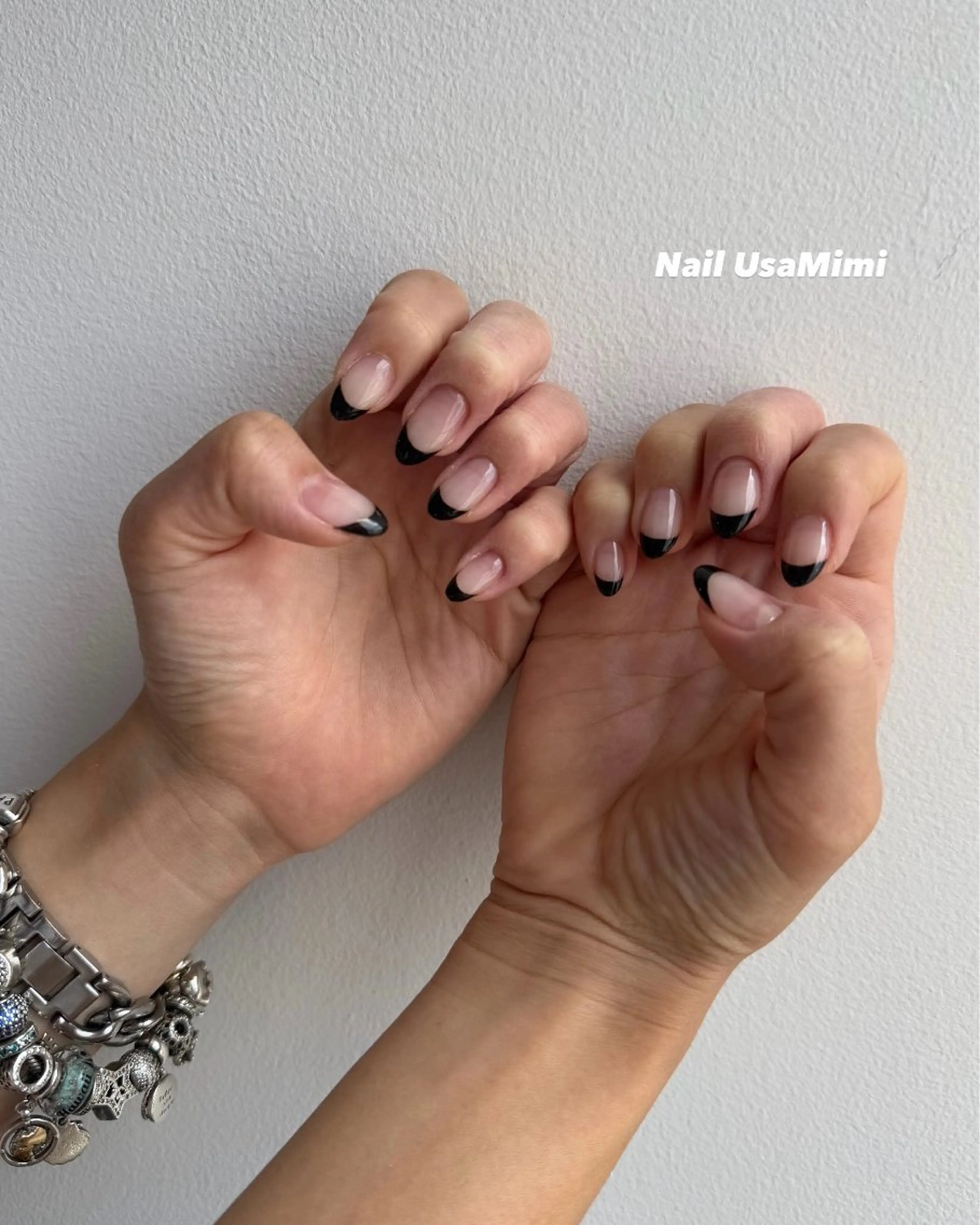 ネイル フレンチネイル 本町ネイルNail UsaMimiのネイルデザイン