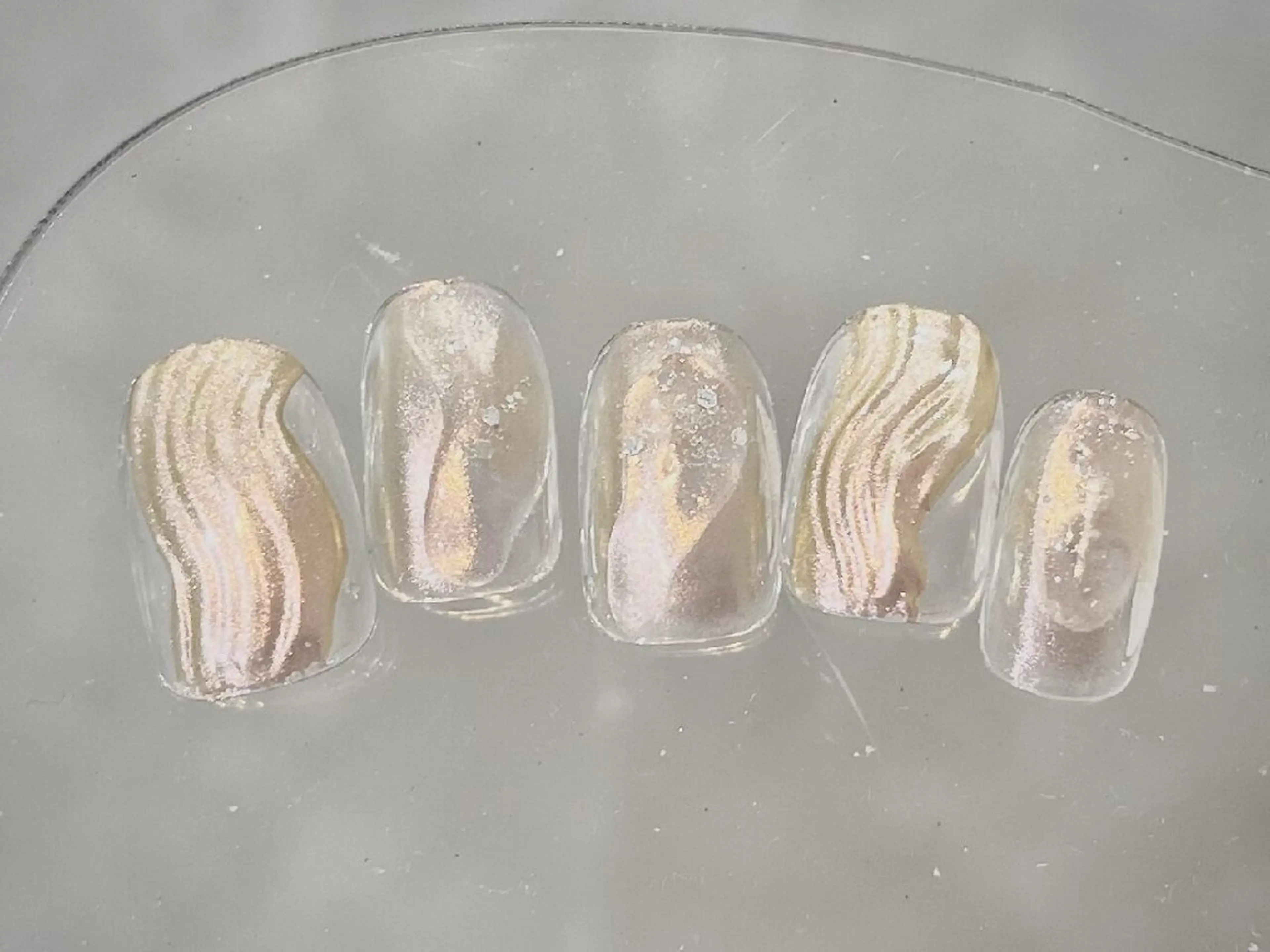 ネイル ミラーネイル シンプルネイル CLEMORE NAILのネイルデザイン