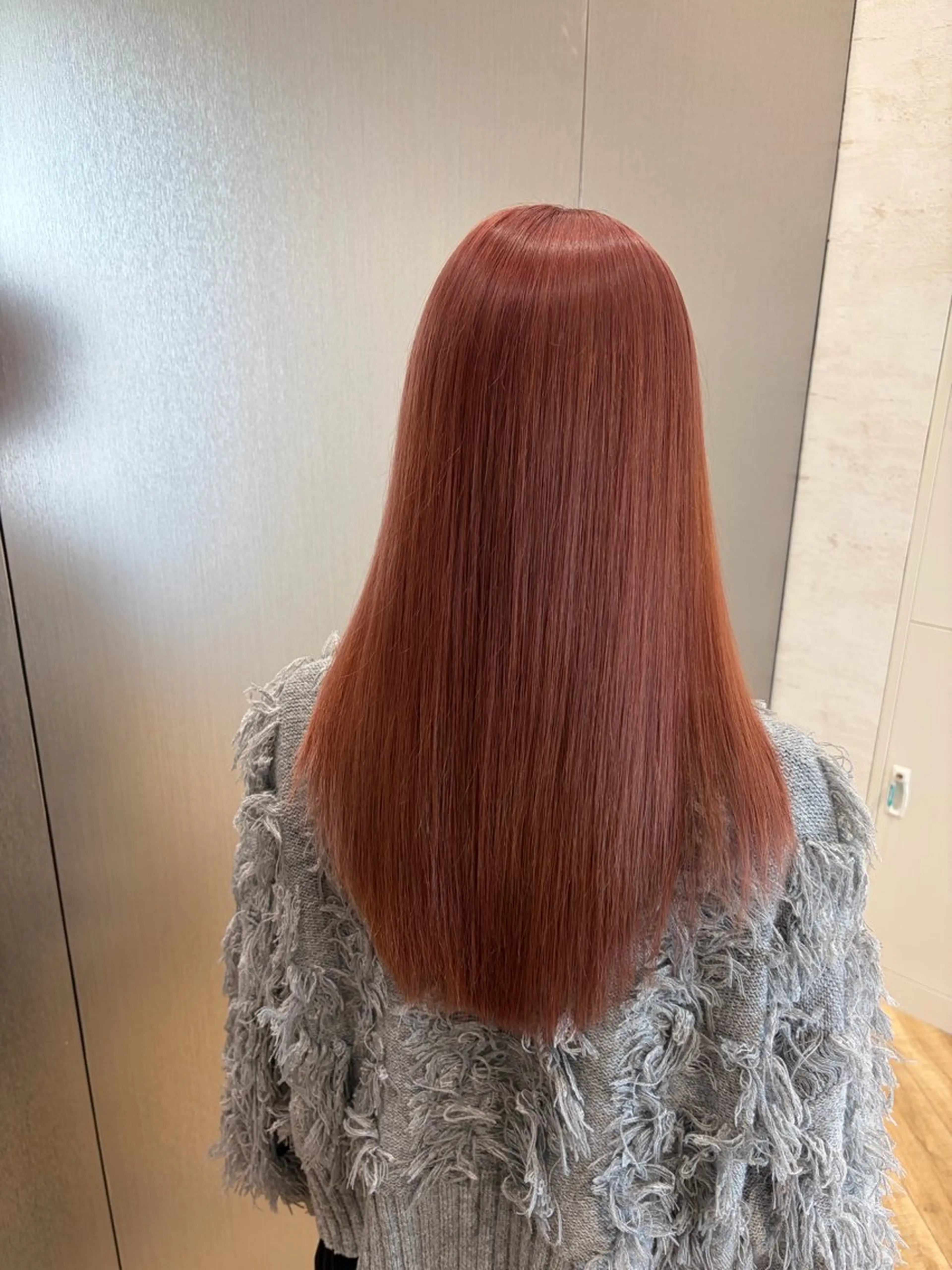 セミロング ヘアカラー トリートメント 柴田樹/大人可愛い 艶髪カラー/髪質改善のヘアスタイル