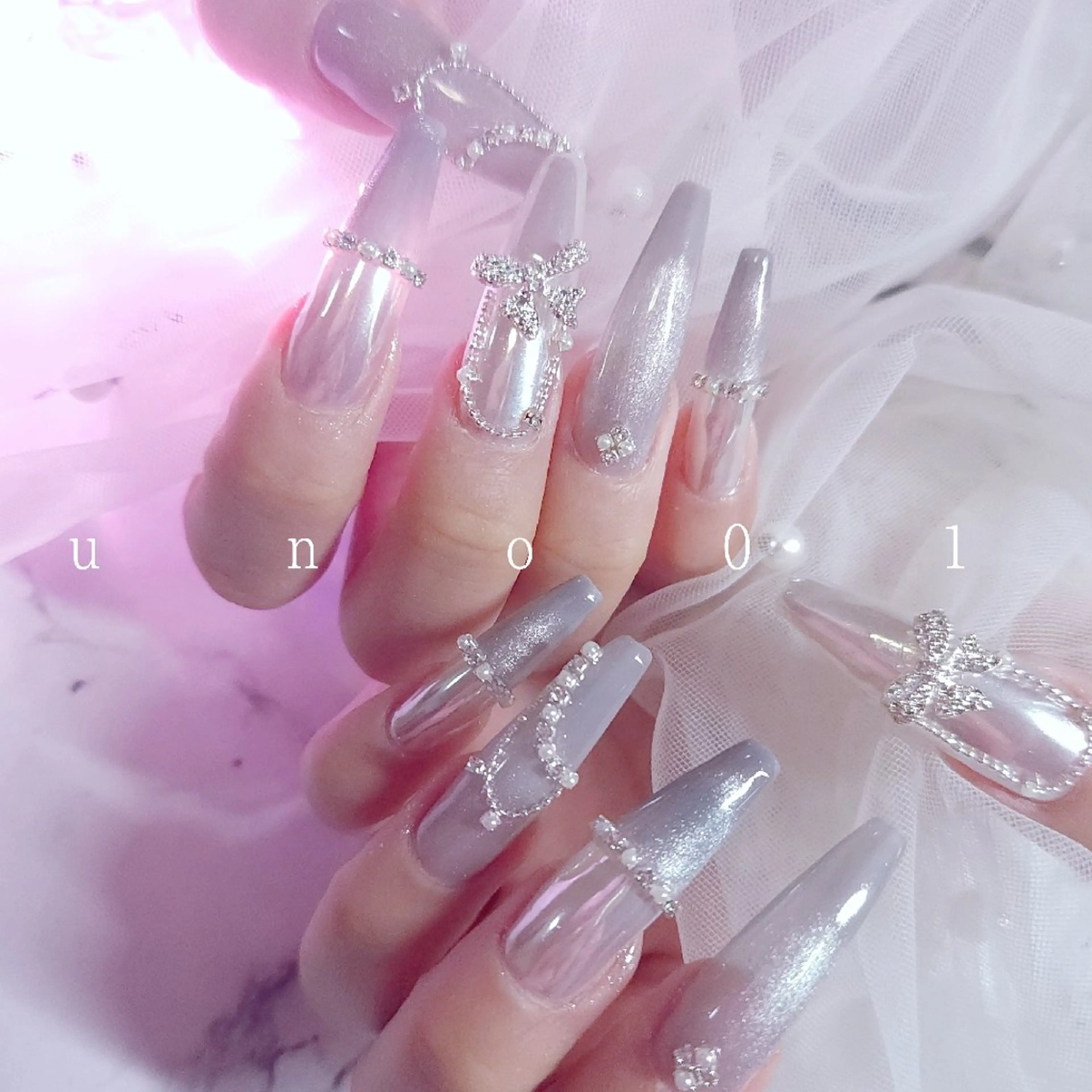 ネイル ロングネイル ハンドネイル 梅田🦄中崎町🩵 u n o 0 1のネイルデザイン
