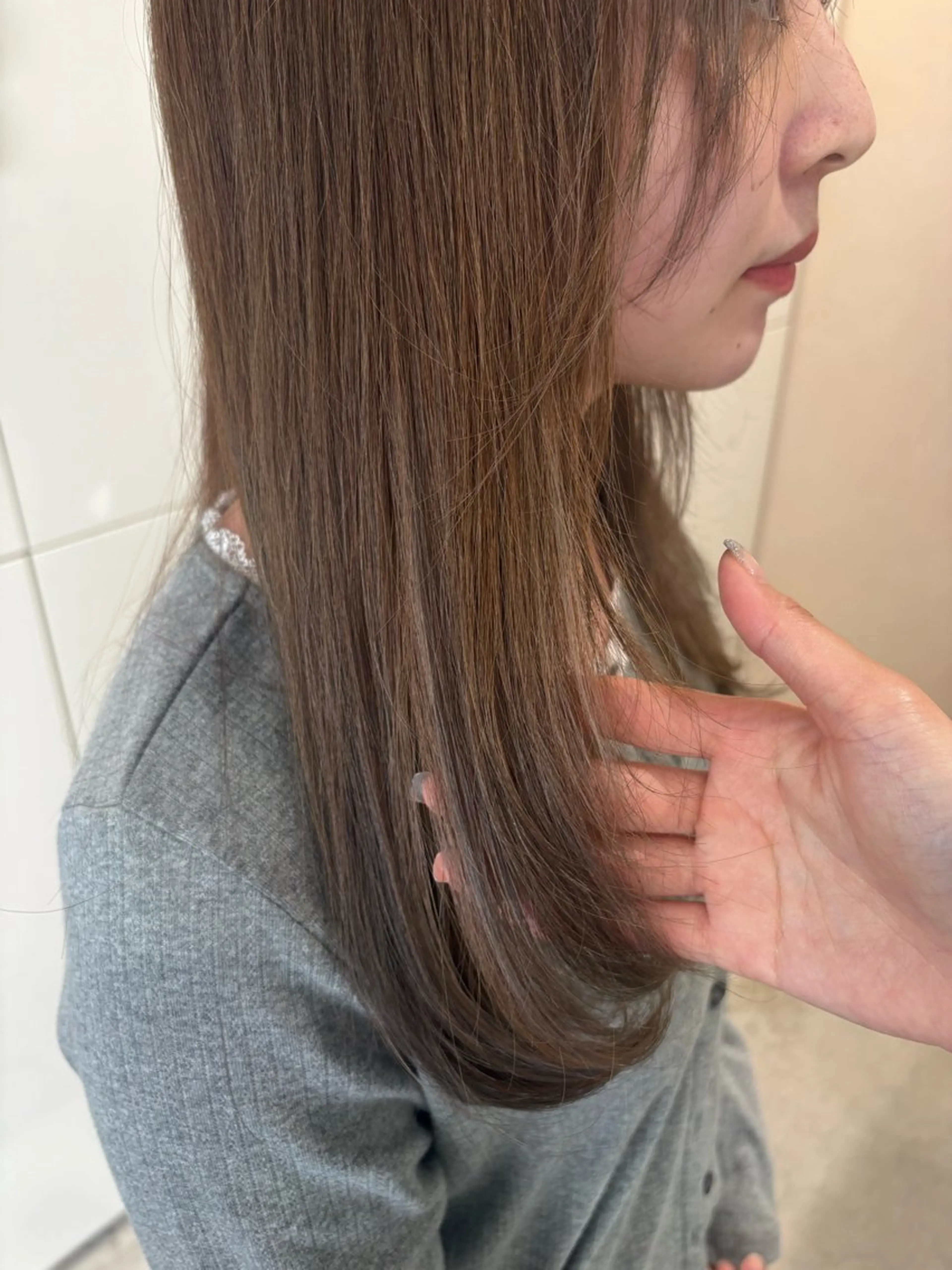 カラー ヘアカラー 池上 琉加のヘアスタイル