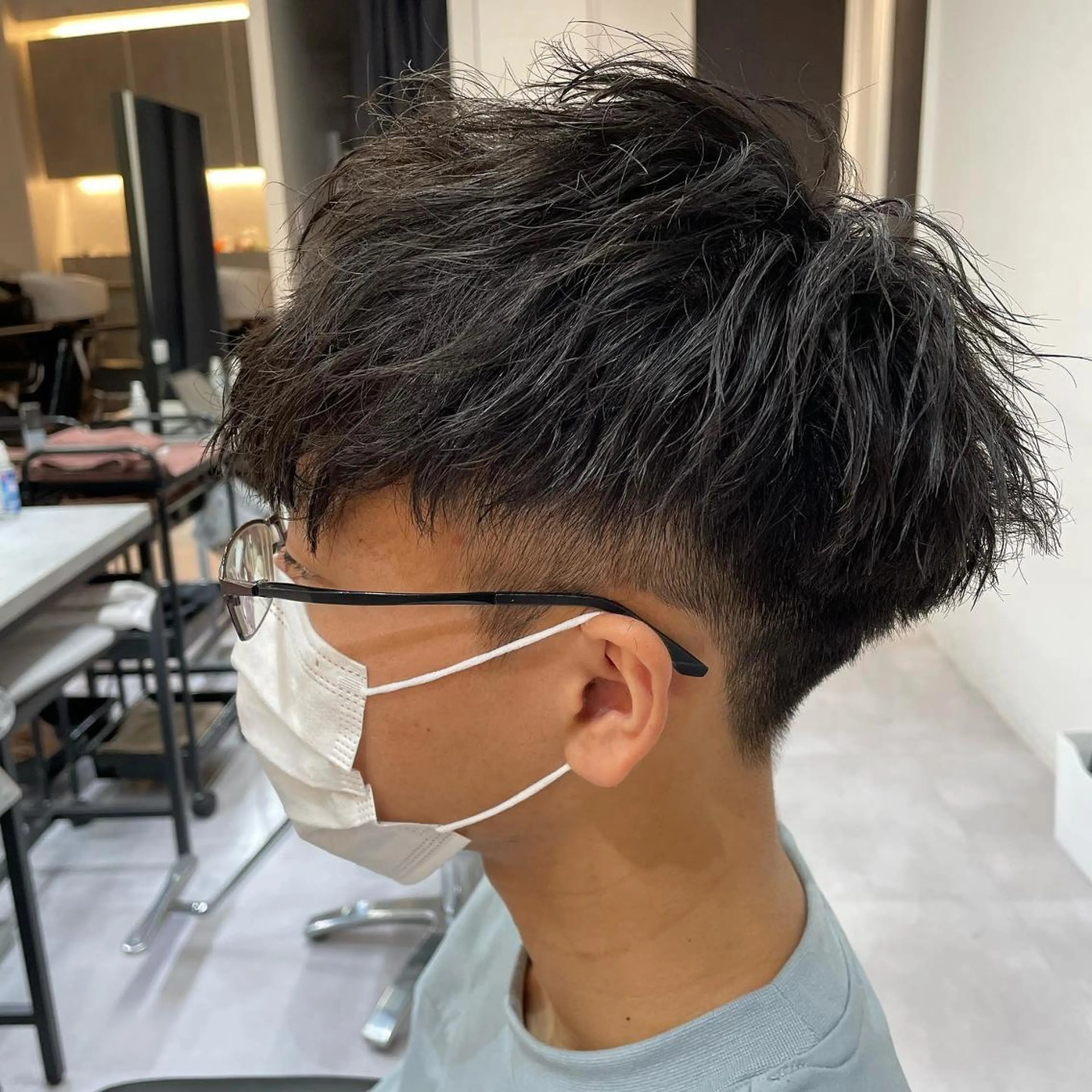 ショート 髪質改善× 白髪ぼかし溝江のヘアスタイル