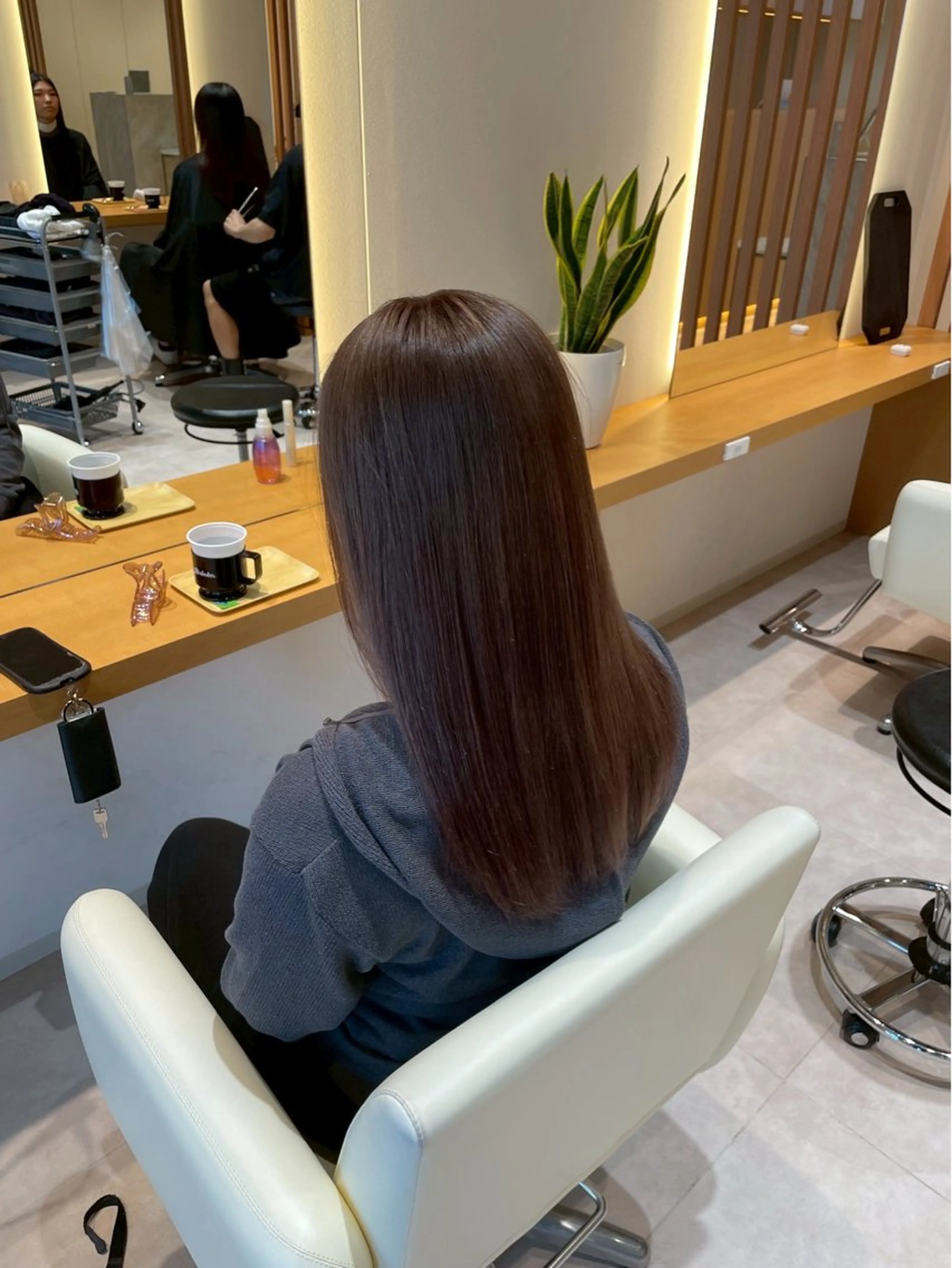 カラー yana /ブリーチモデルのヘアスタイル