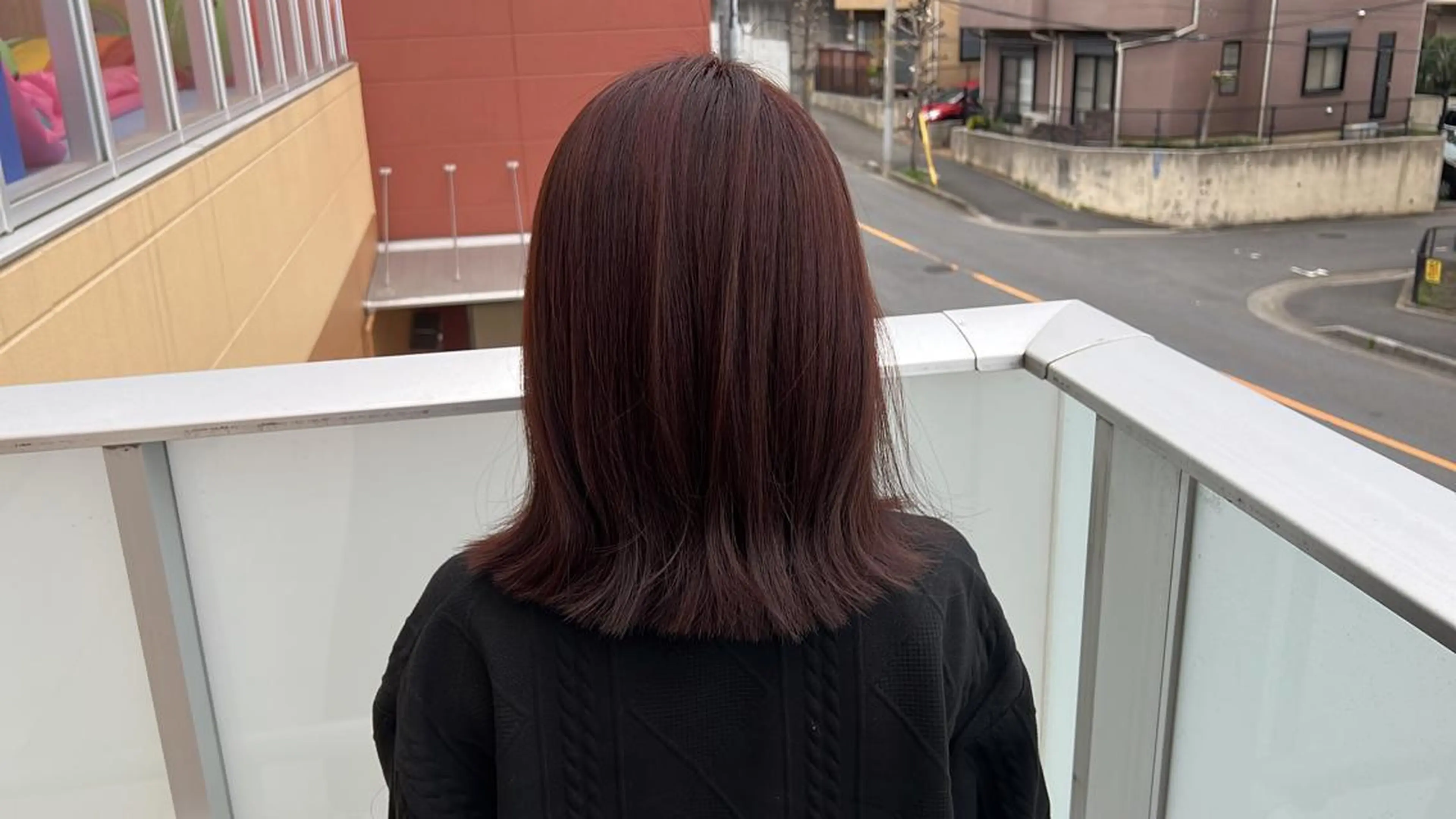カラー 山田 真緒のヘアスタイル