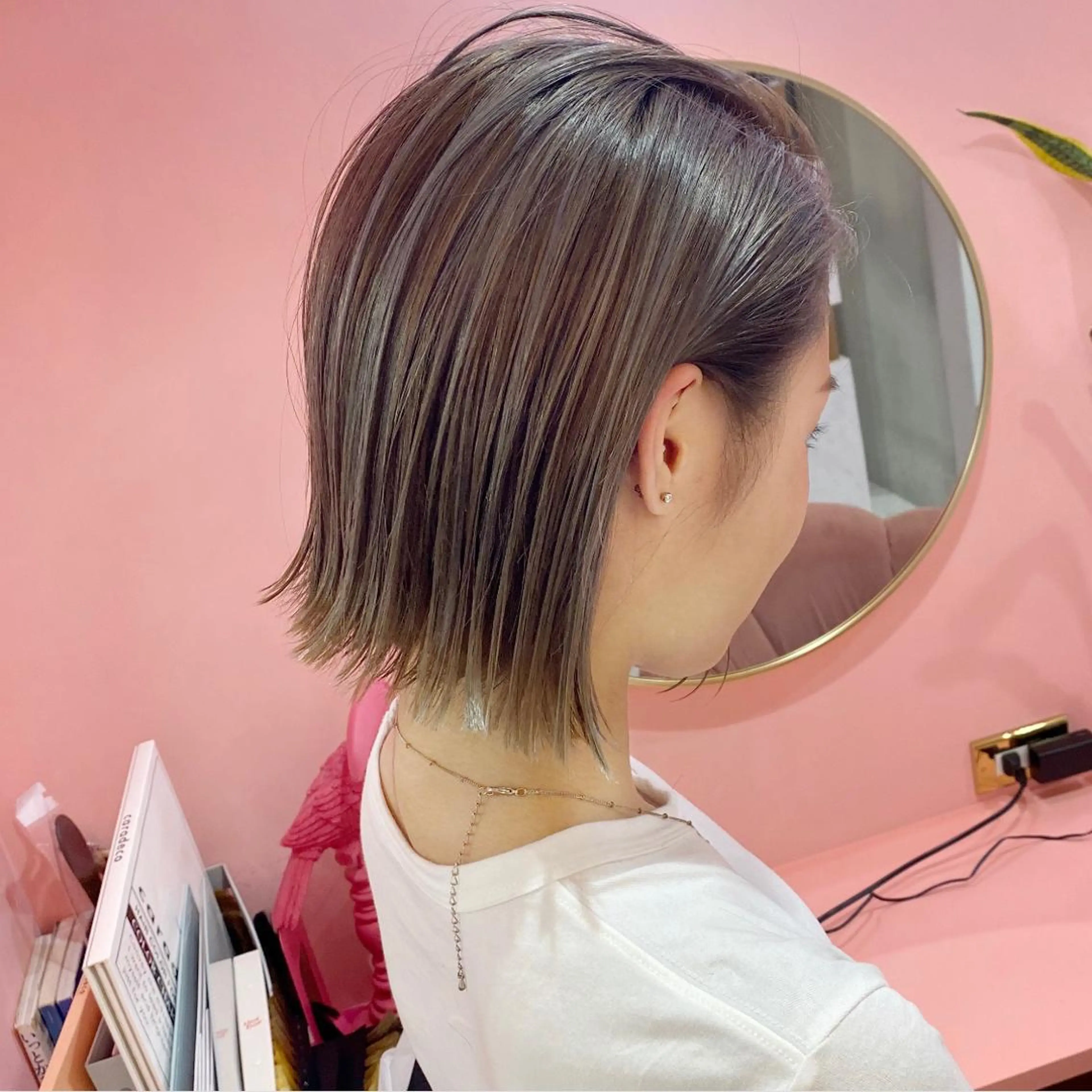 ショート カラー wehlen【ヴェーレン】所属・プル艶職人/ にしものヘアスタイル