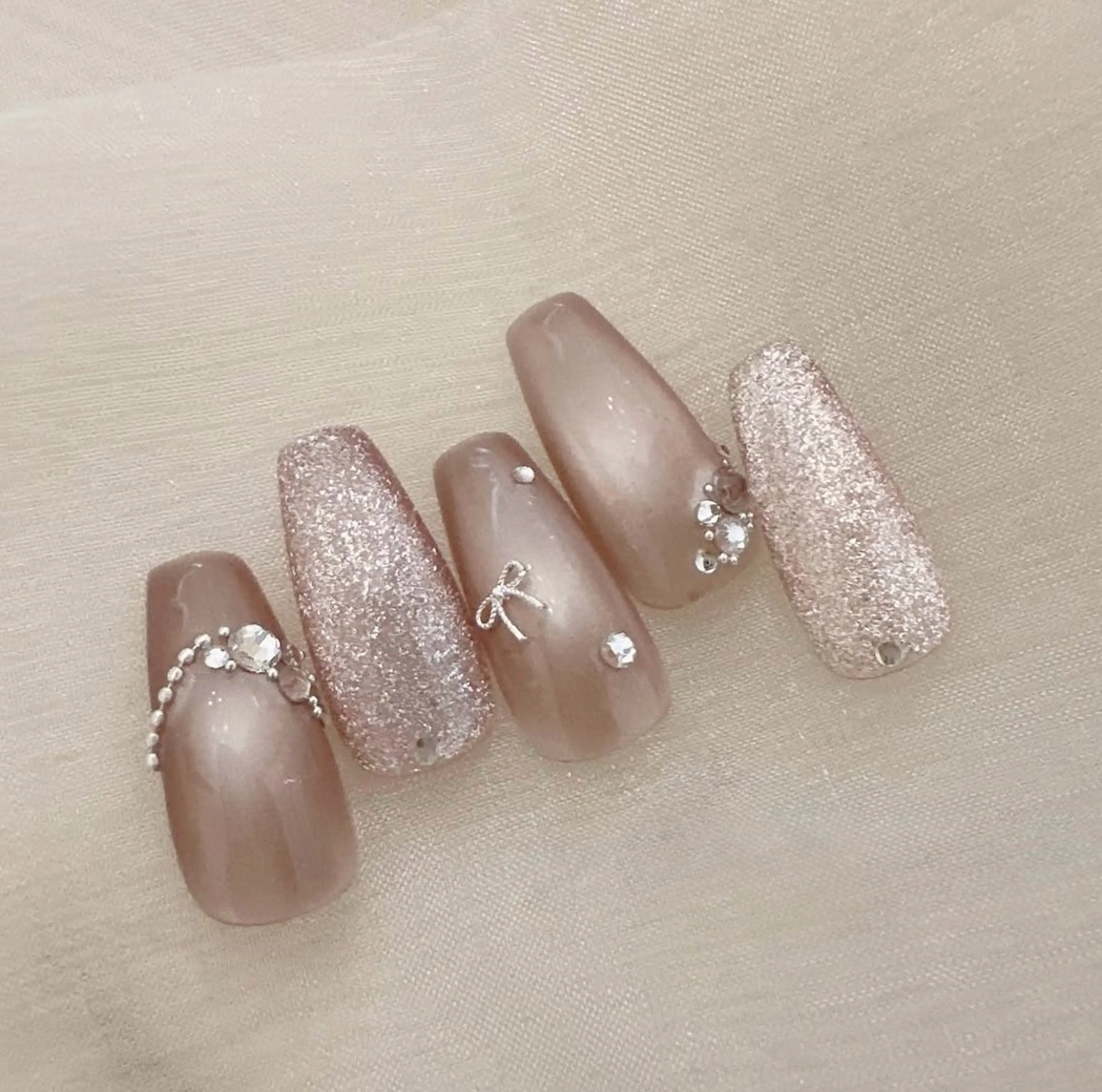ネイル アートネイル べっ甲ネイル フットネイル フレンチネイル ガラスフレンチ Queeens nailのネイルデザイン