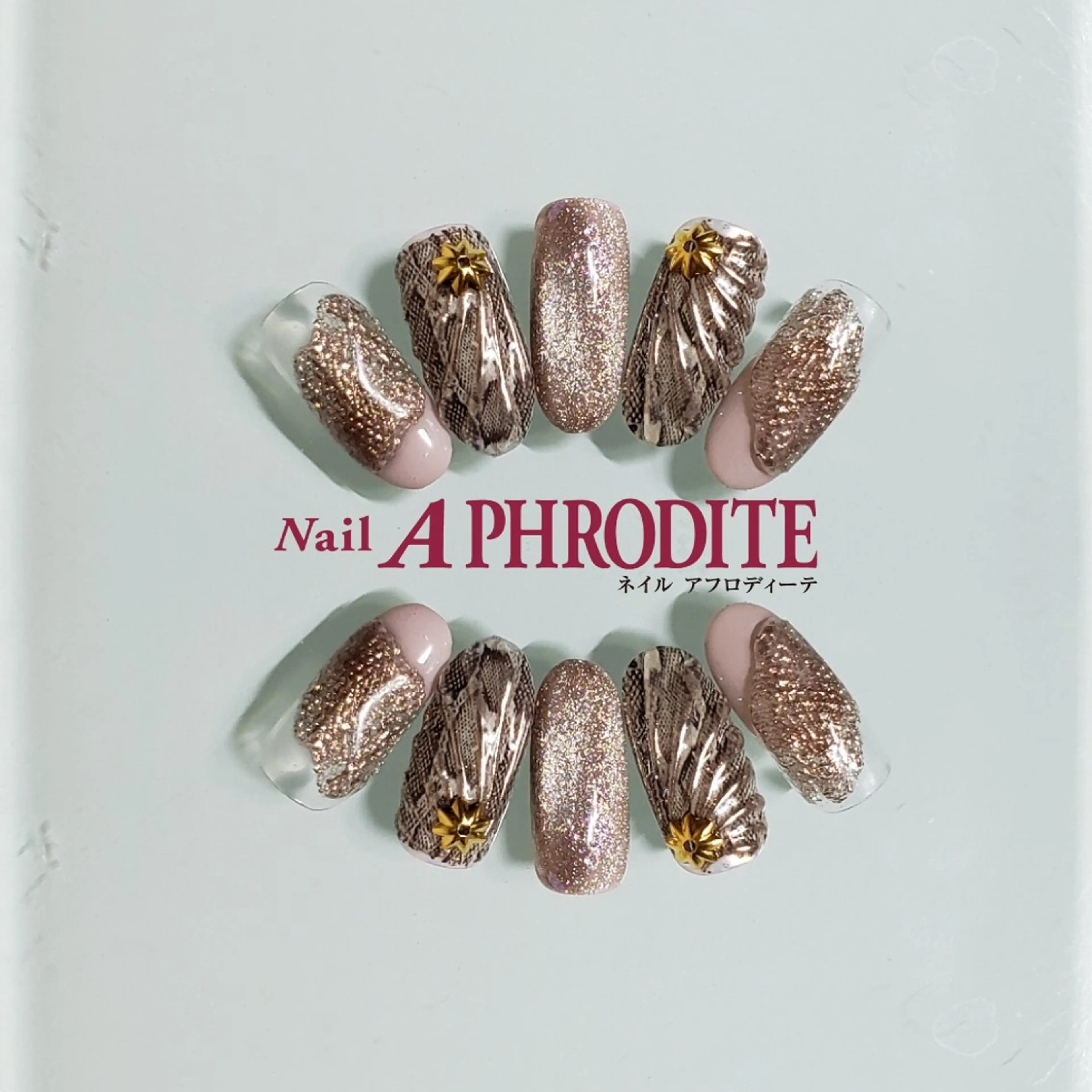 ネイル ジェルネイル ニュアンスネイル スカルプネイル ソフトジェル ネイルチップ Nail Aphroditeのネイルデザイン
