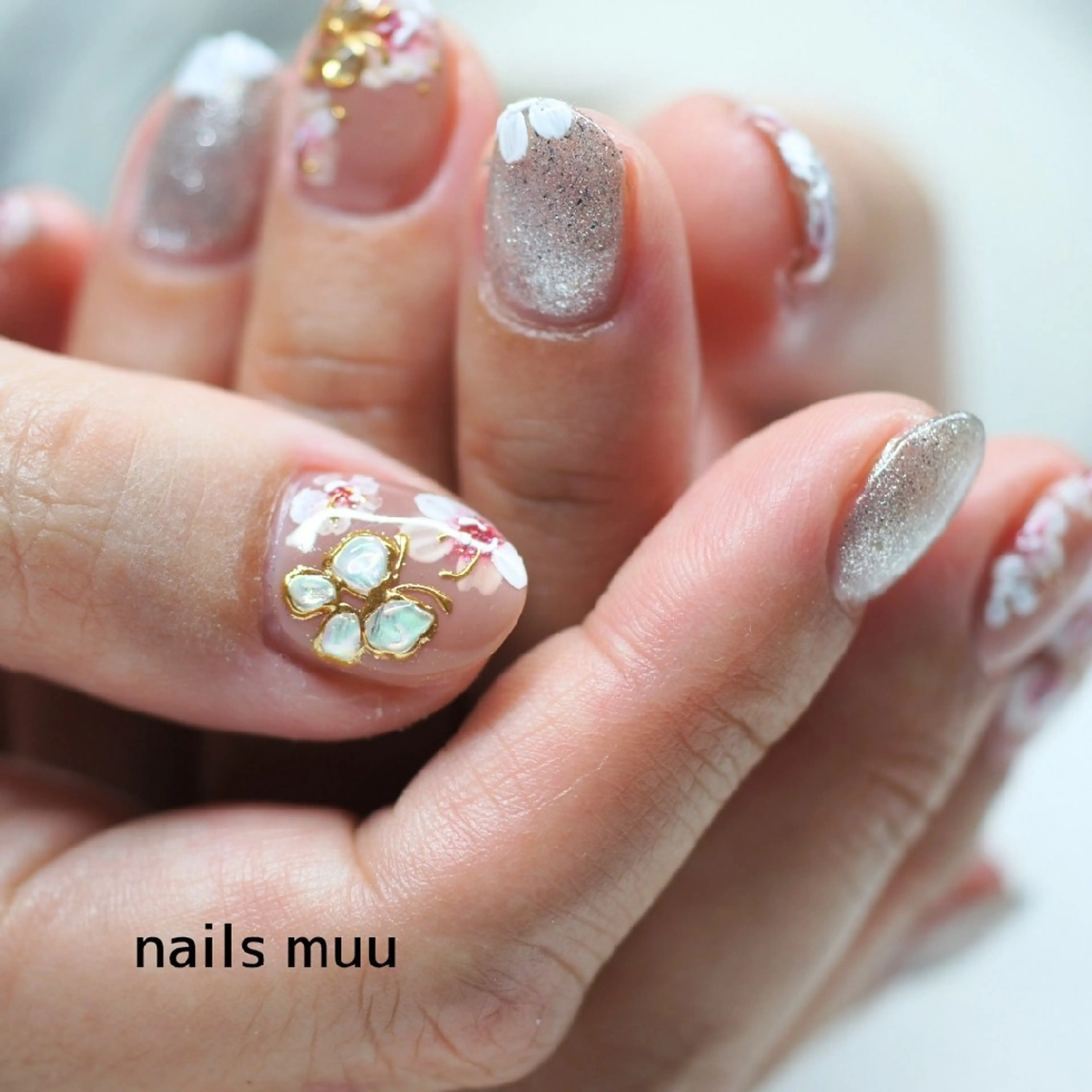 ネイル アートネイル 桜ネイル ラメ(グリッター) マグネットネイル ピンク ハンドネイル nails muu まゆのネイルデザイン