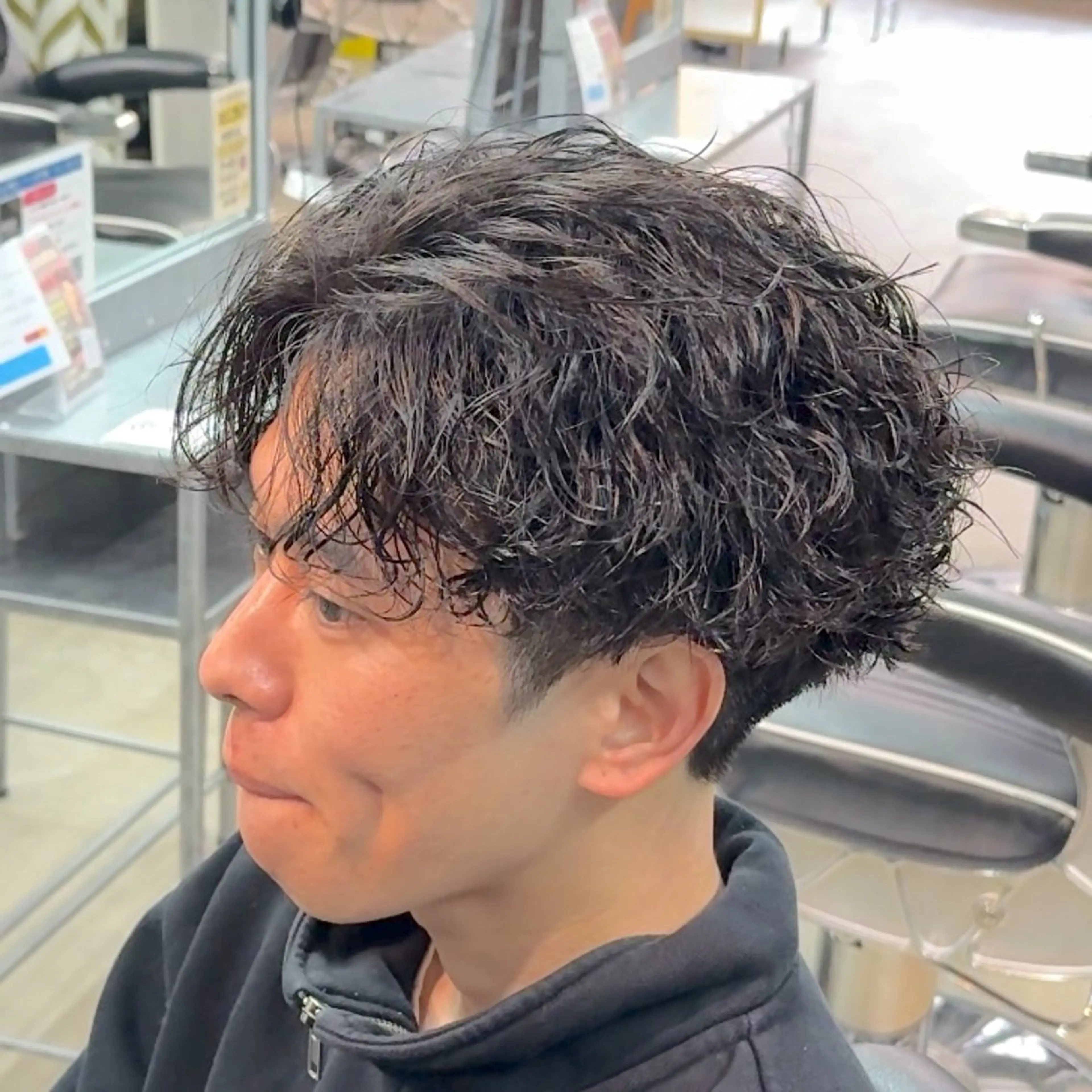 ショート パーマ ヘアアレンジ メンズ MENIN メンズ サロン　望月　涼太のヘアスタイル