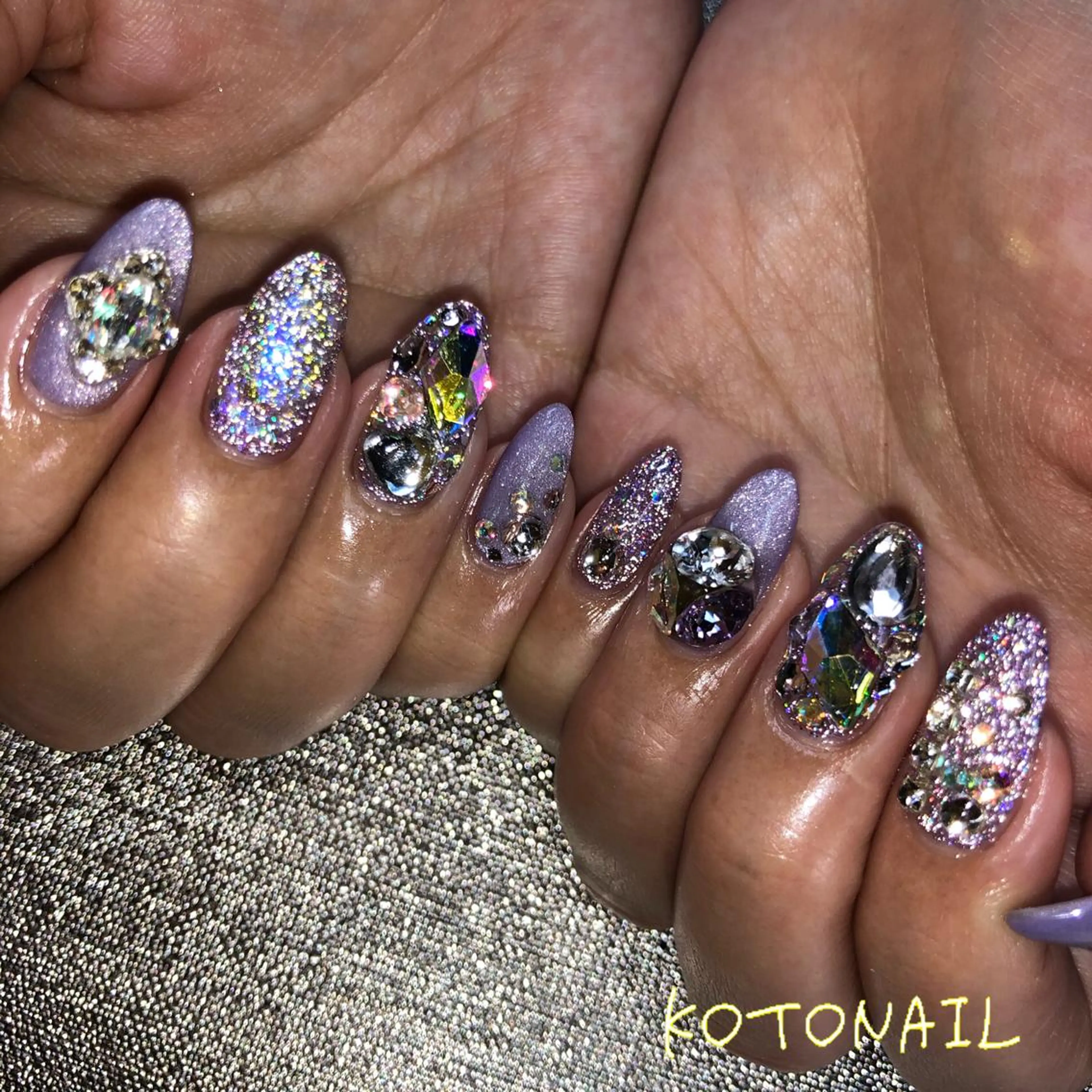 ネイル アートネイル フラッシュネイル フットネイル マグネットネイル ミラーネイル ハンドネイル koto nailのネイルデザイン